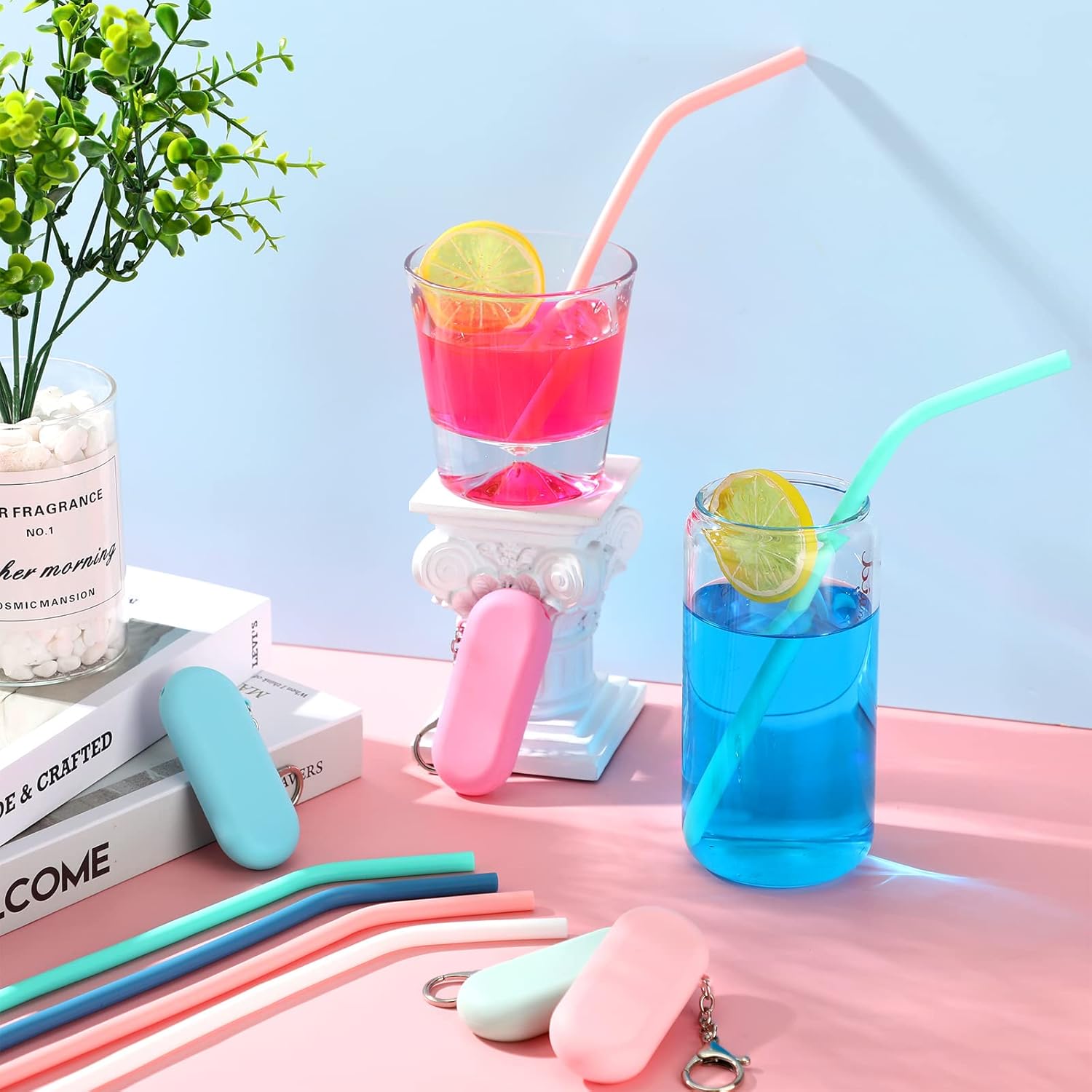 Zubebe 24 Set Silicone Straws with Case Reusable Straws Foldable Travel Straw Portable Drinking Straw with Keychain Carry Pouch and Cleaning Brush for Home Travel Party Cold or Hot Drinks, 4 Color