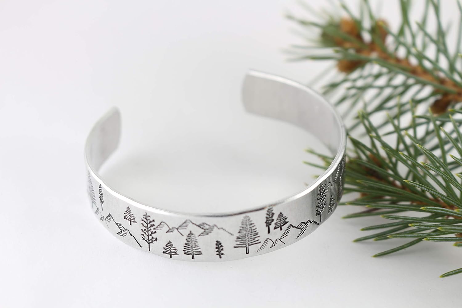 The Silver Diva Handmade Tree Cuff Bracelet - Silver - Nature Jewelry - Outdoor - Bangle - Forest - Hiker Gift