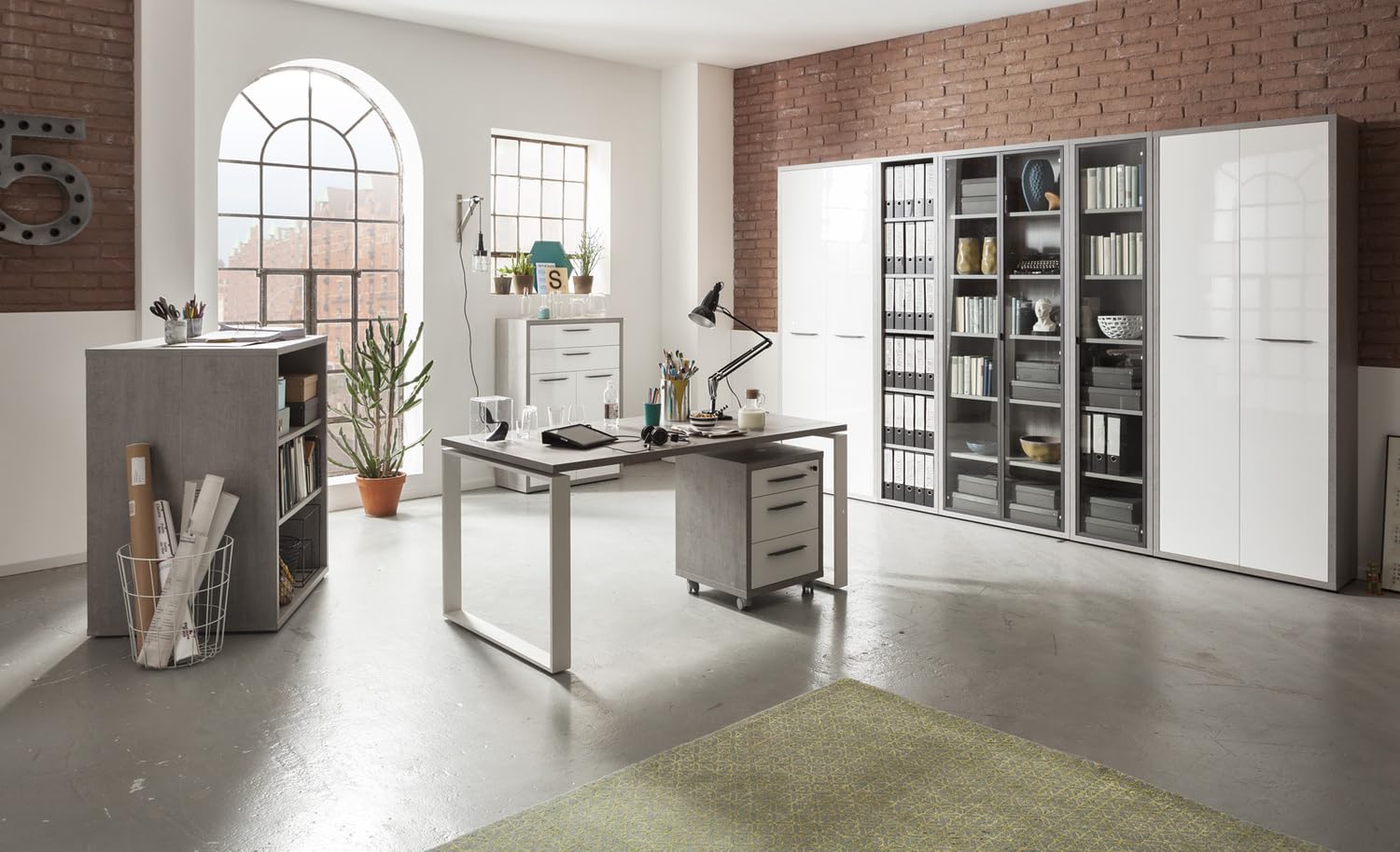Composad | Scrivania della Linea DISEGNO con gambe in metallo, Scrivania PC Moderna, (LxAxP) 170x74,50x80 cm, Colore Grigio Cemento e gambe Bianco, per Ufficio, Studio, Made in Italy