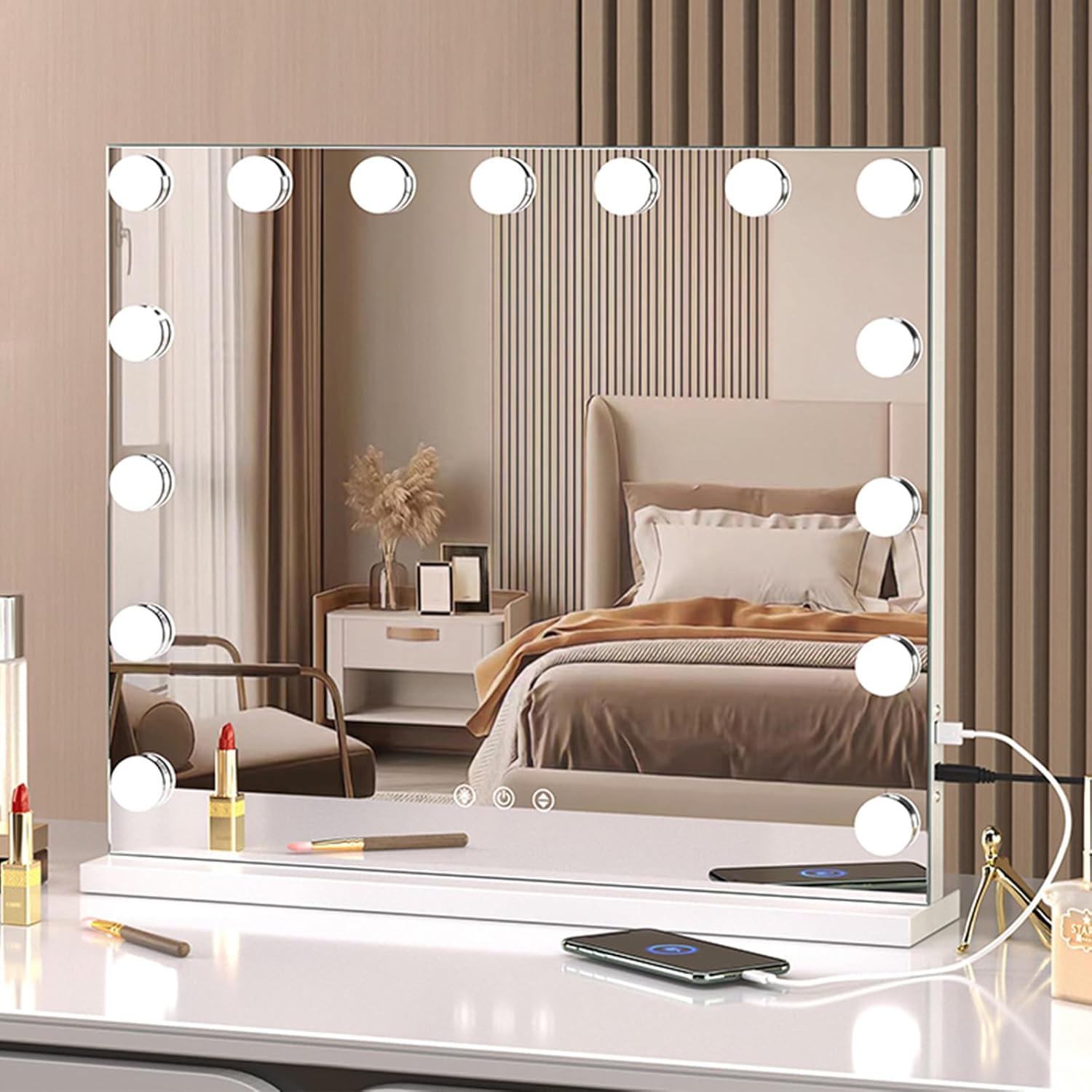 ピカチュウ:マスターボールミラー(C){雷}〈025/165〉[SV2a-Ma