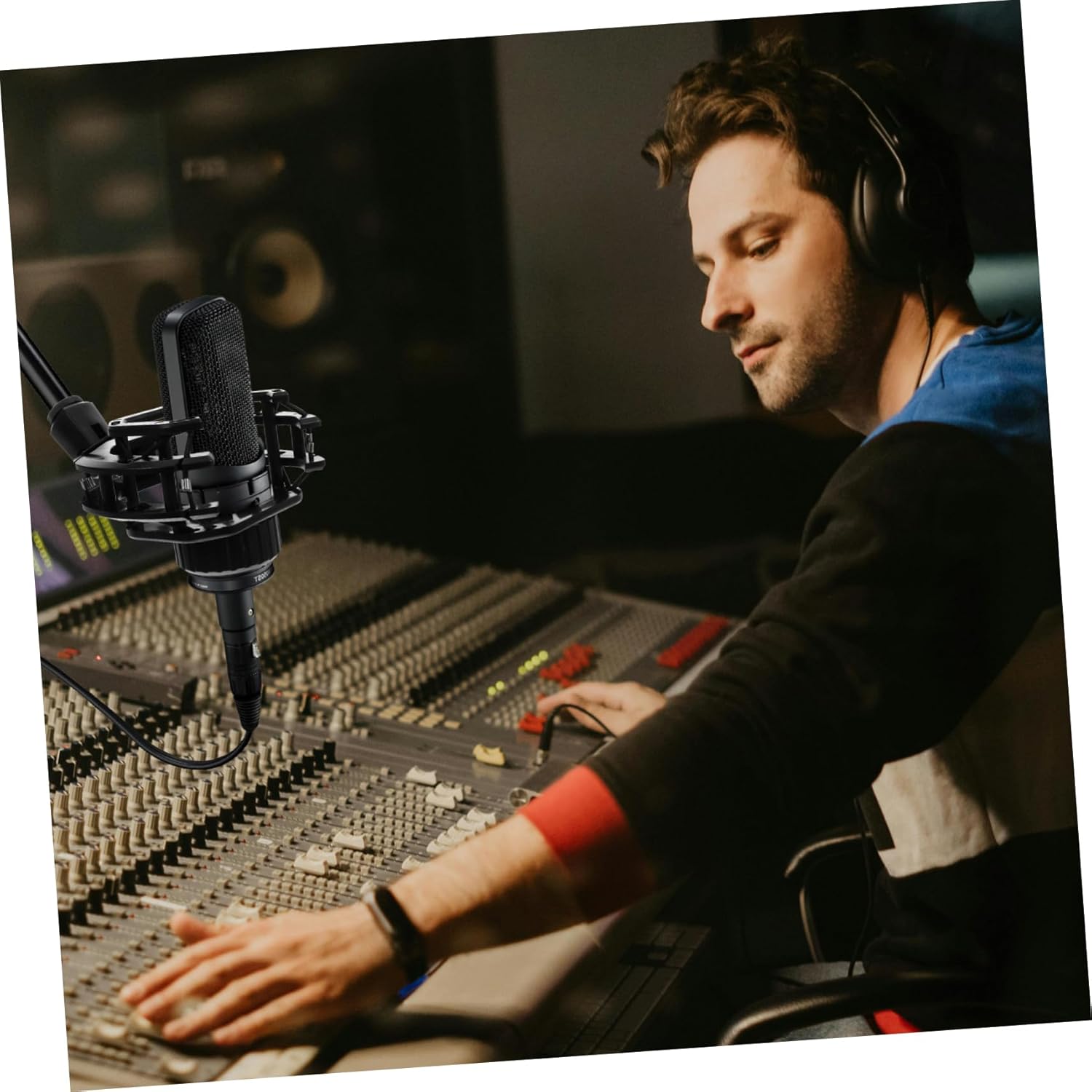 4pcs Gaming Microphone Vibration Mount Holder Mic Clip for Recording Podcasting Broadcasting