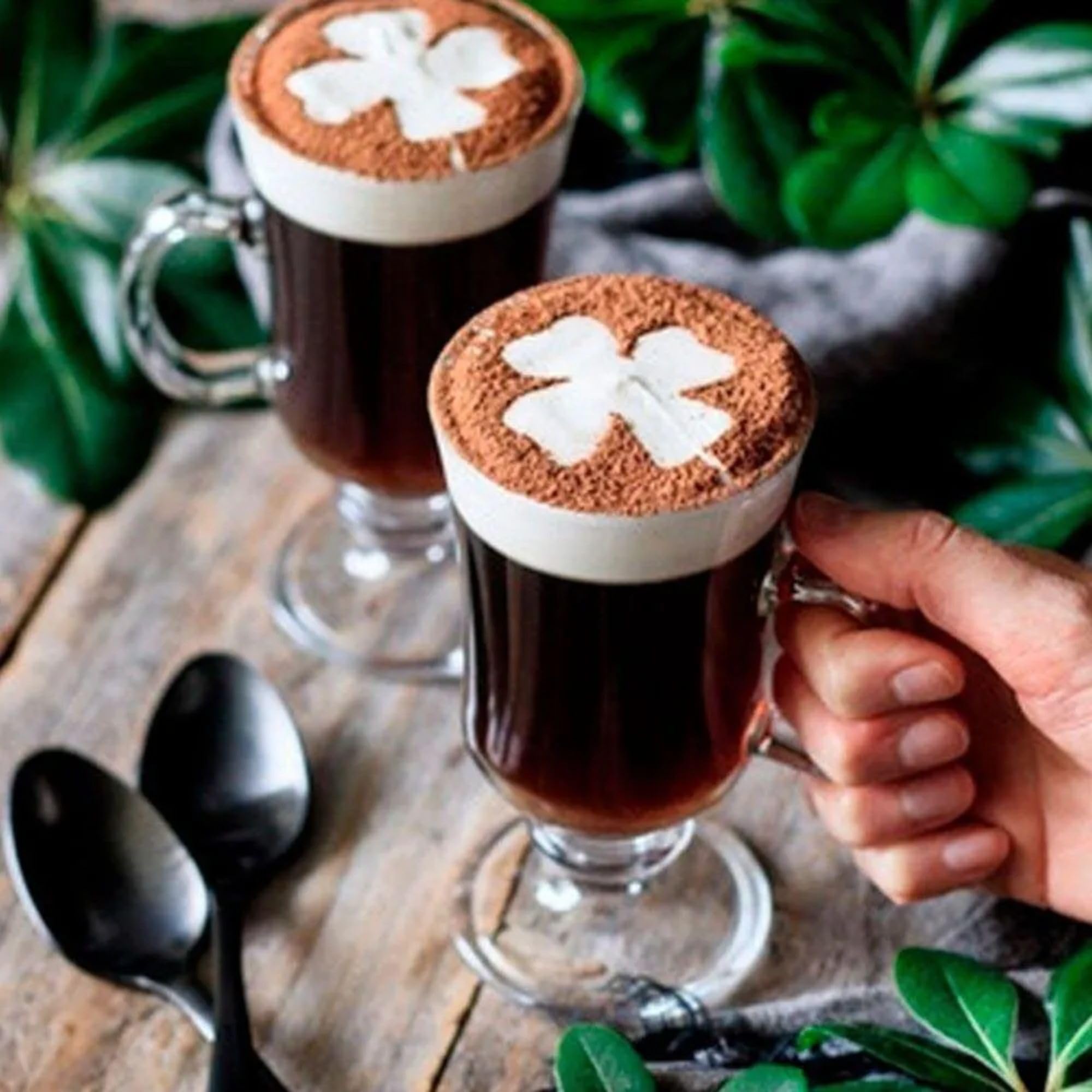 Jogo de 6 xícaras Irish Coffee em vidro 230ml | Amazon.com.br