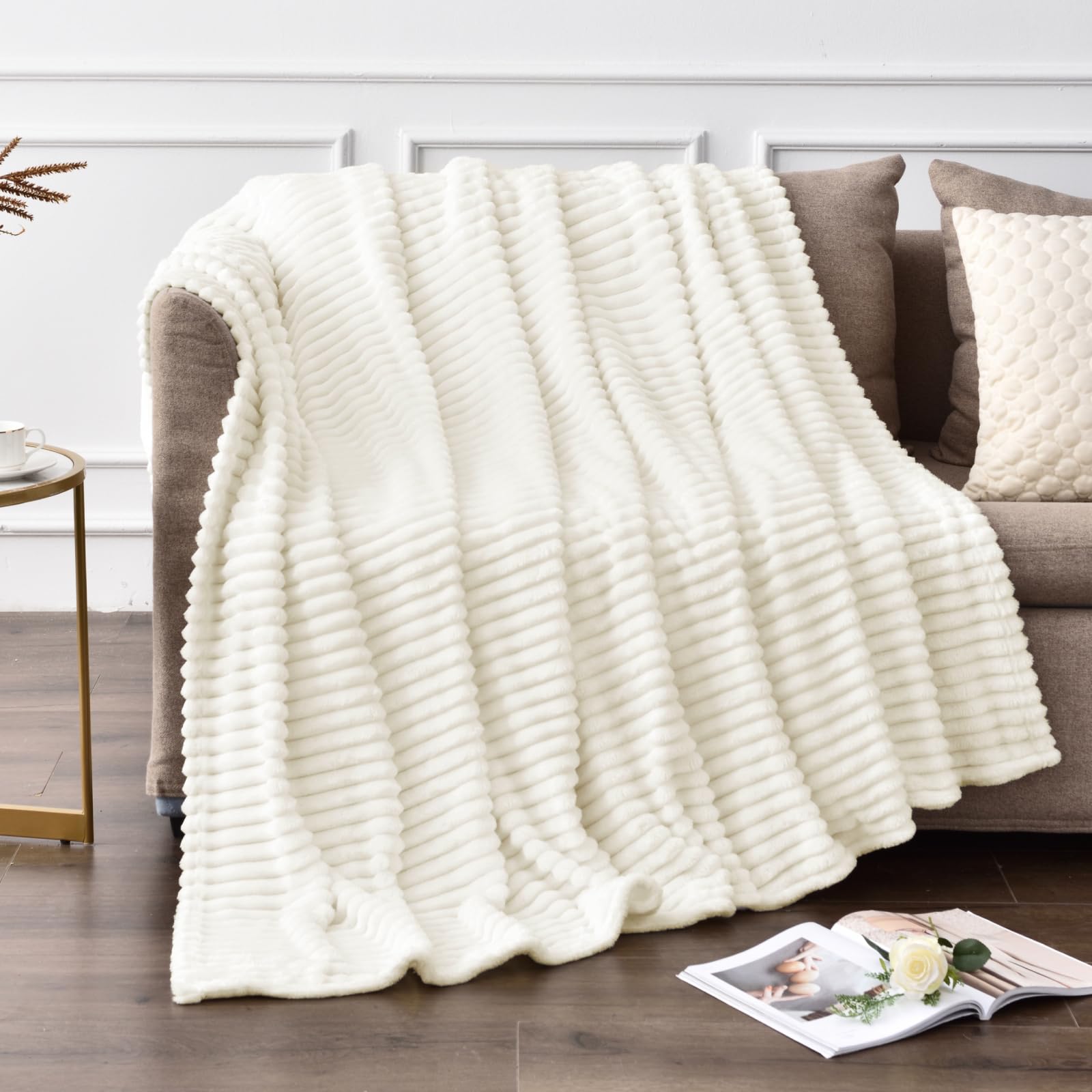 BEDELITE Ribbed Jacquard Cream Fleece Throw Blanket for Couch, 50x70 Inch | Soft Warm Decorative Fluffy Blanket, Cozy Plush Lightweight Fuzzy Throw Blanket for Bed Sofa Home Room Decor, Gift for Women