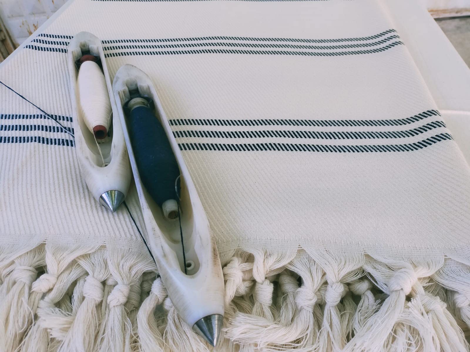 Turkish Cotton King Size (65" X 85") Boho Throw Woven Bed Sofa Cover for Home Decor -Picnic Beach Family Large Size Blanket (Design 4)