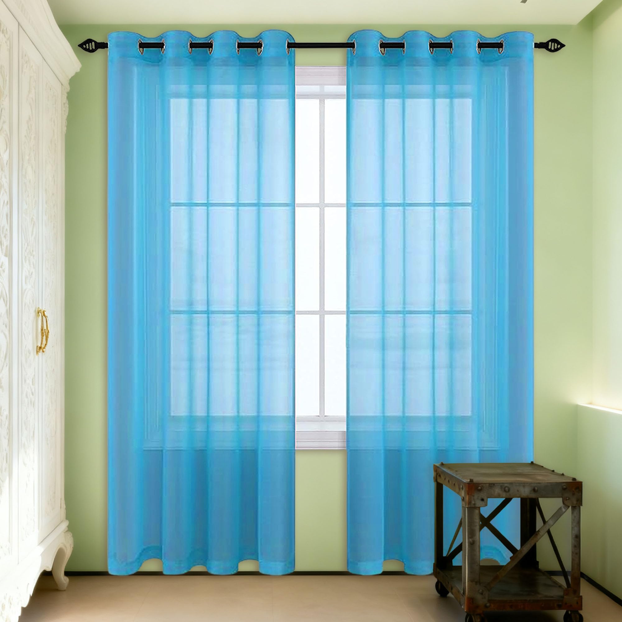 Rideaux voilages oeillet 210x240 cm bleu ciel pour habiller une baie vitrée