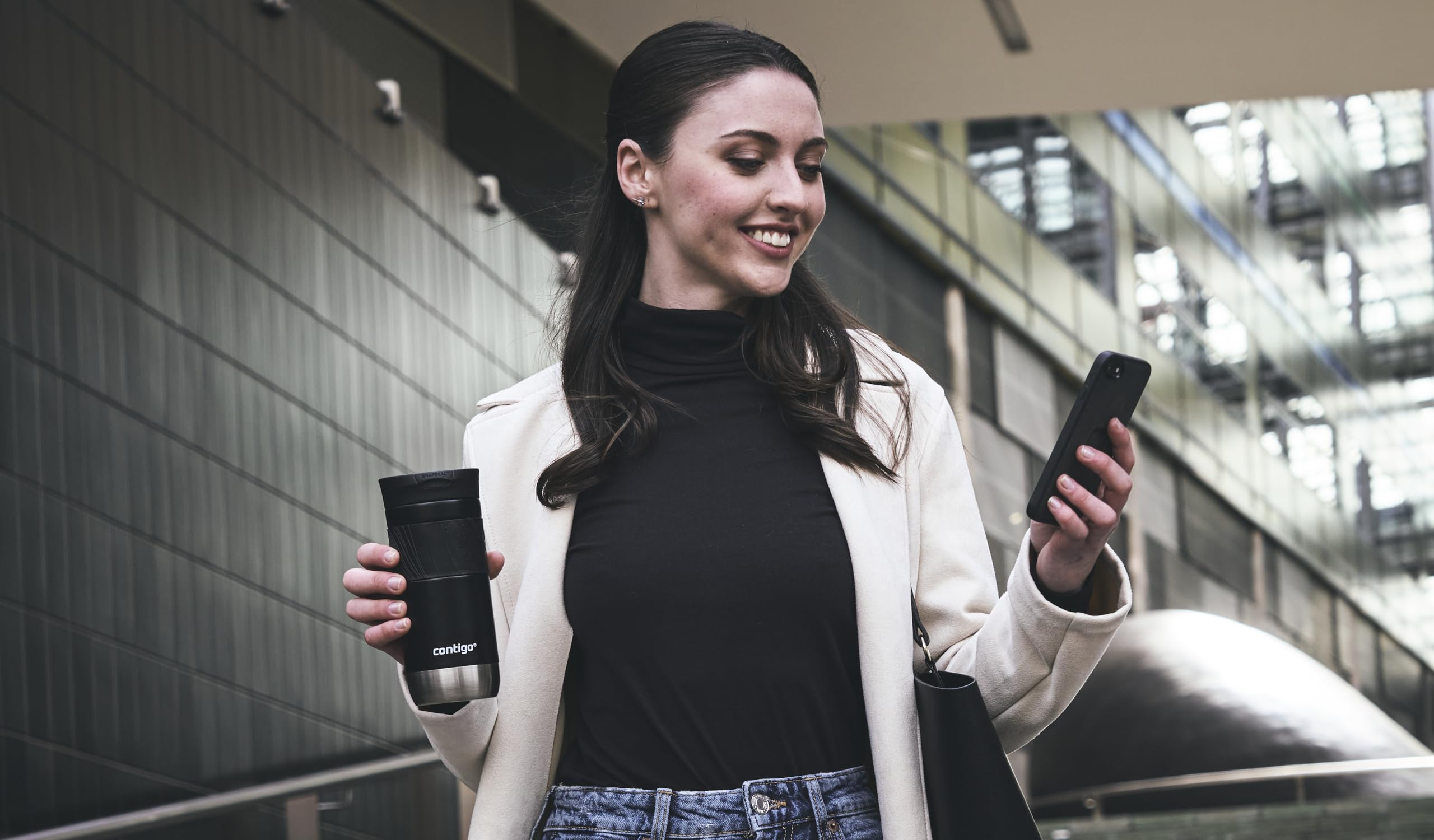 Contigo Byron 2.0 SNAPSEAL - Tazza termica con incisione – nome in acciaio inox, tazza da viaggio, tazza da caffè to go, a prova di perdite, coperchio facile da pulire, senza BPA, 470 ml (Licorice)