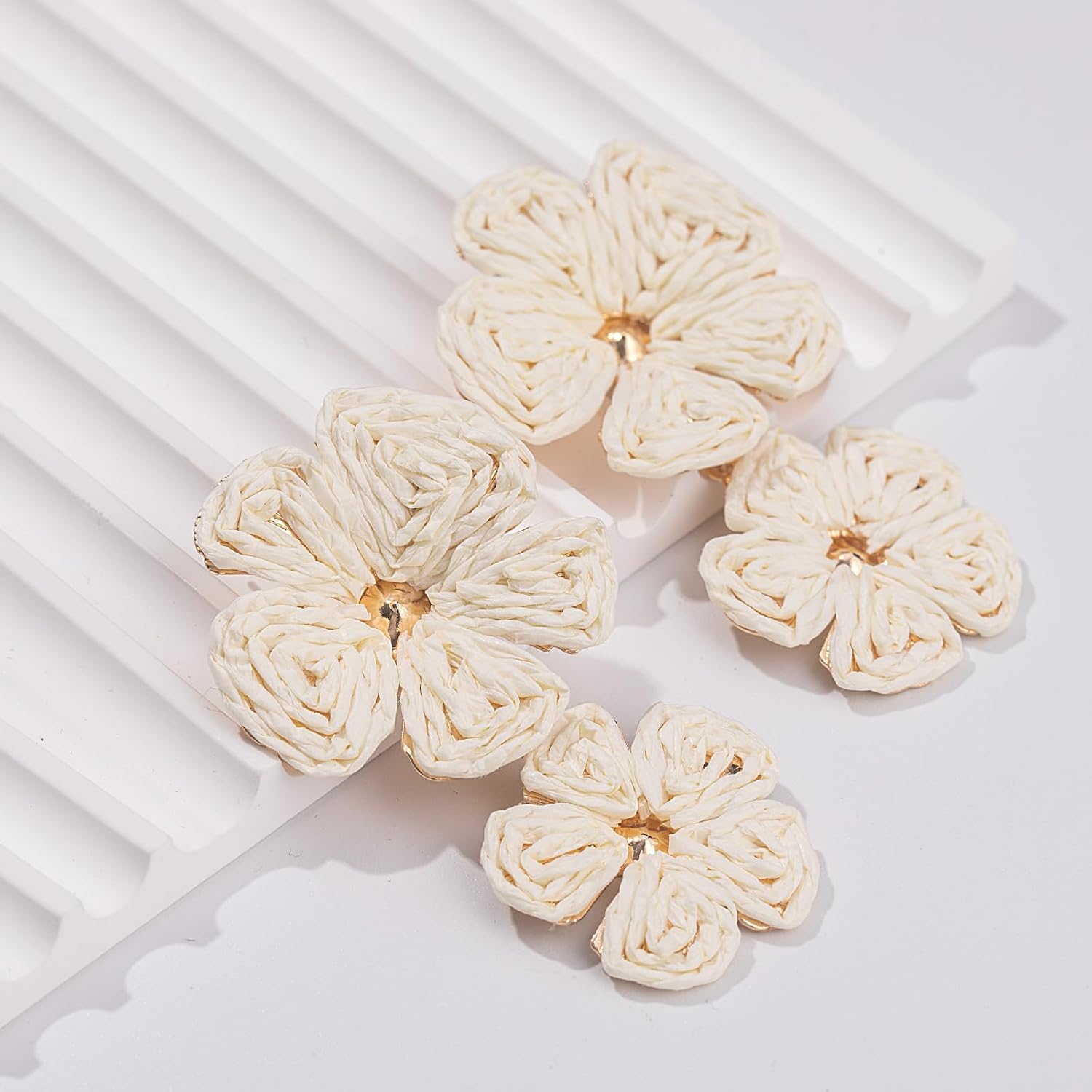 Flower Drop Earrings Floral Raffia Earrings Boho Statement Dangle Earrings Trendy Cute Summer Beach Vacation Jewelry for Women - Image 7