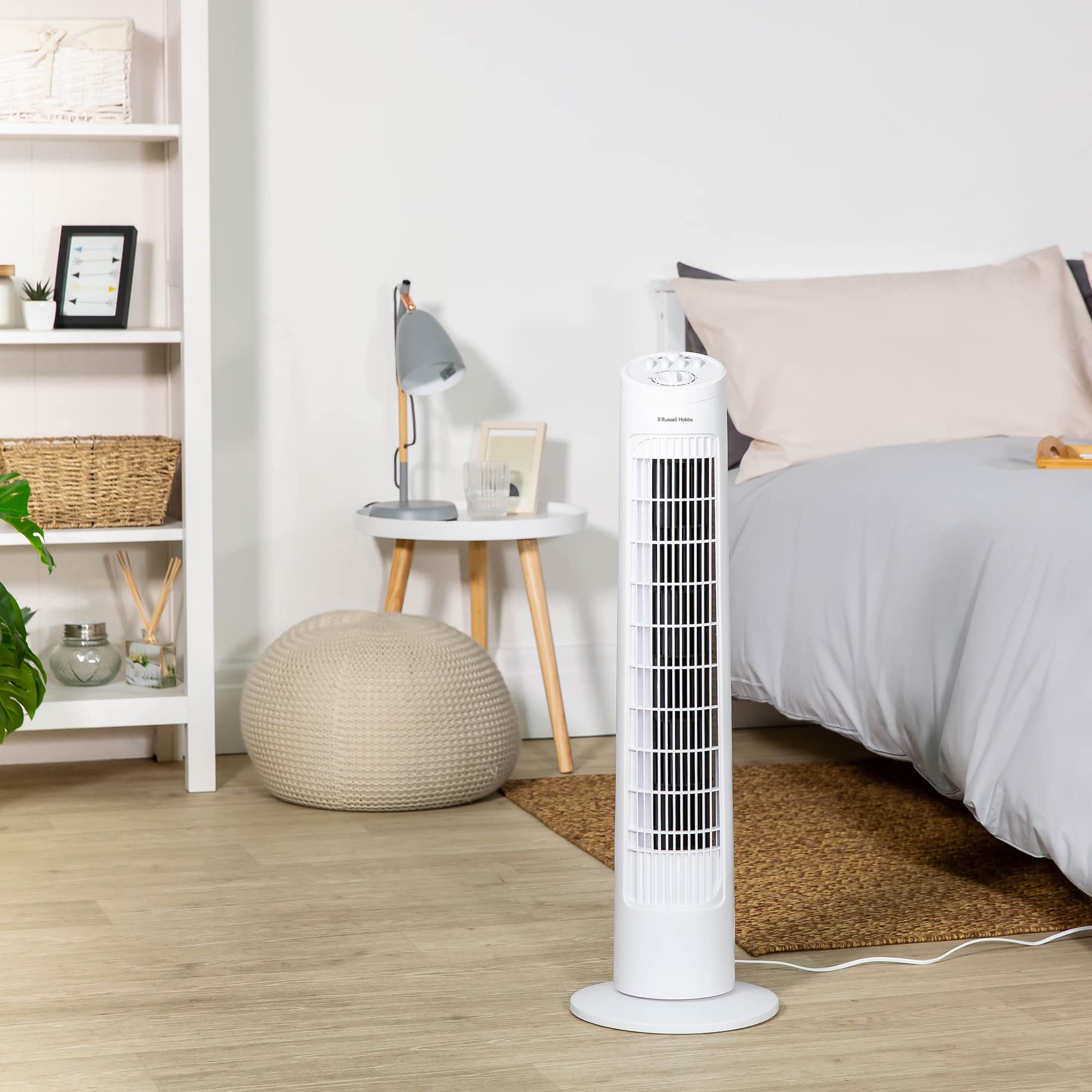 Russell Hobbs RHTF2921 Turmventilator, leicht, 74 cm, 3 Geschwindigkeiten, 75° Schwenkwinkel, kräftiger Luftstrom, leise im Betrieb, Timer-Funktion, ideal für Heim oder Büro, weiß