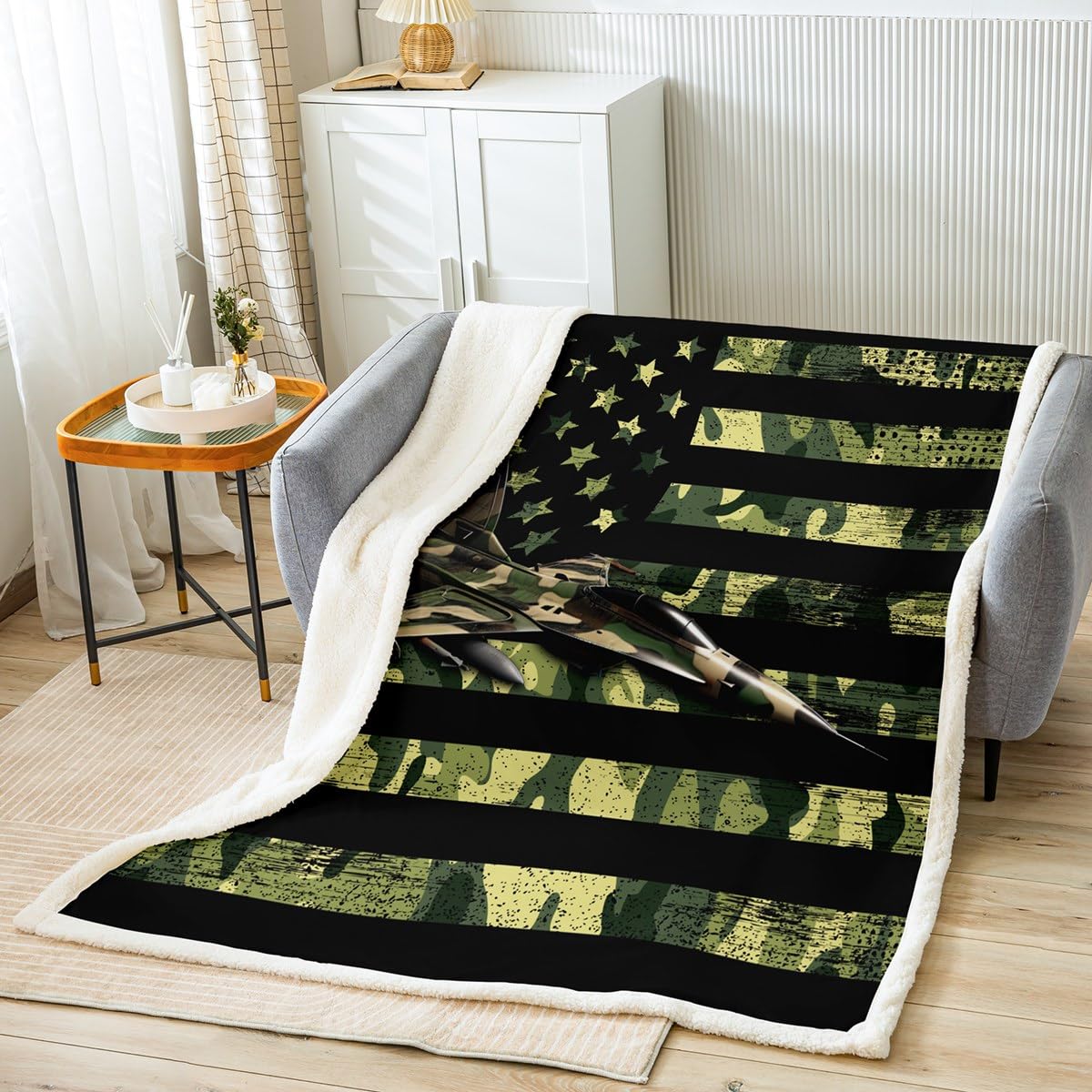 Manfei Aircraft Throw Blanket Army Camouflage Airplane Blanket for Couch Sofa, Green Camo American Flag Bed Blanket for Kids Boys Adults, Soft and Breathable Fleece Blanket(50 x 60 Inches)