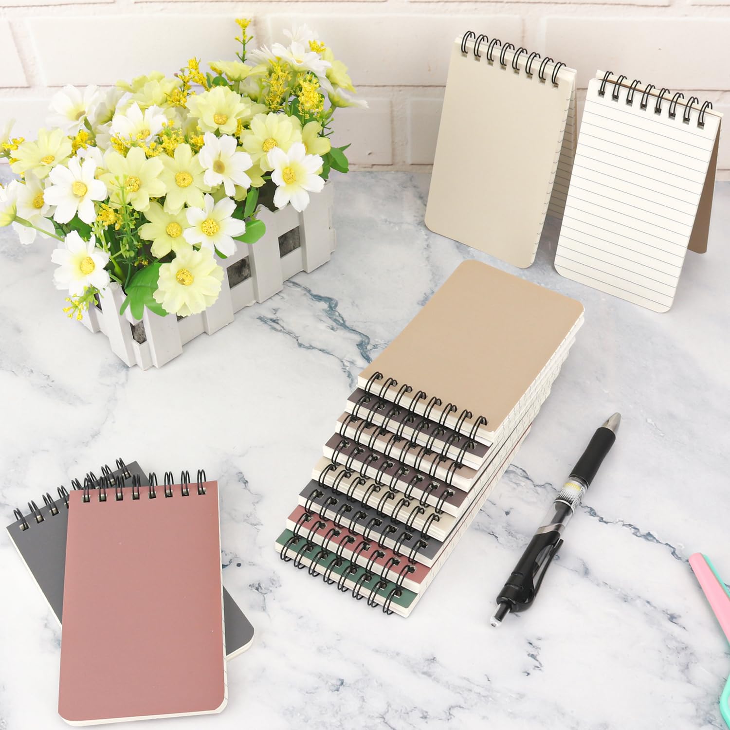 IHDYPPEW Set di 48 quaderni tascabili – Quaderni a spirale perfettamente compatti, 7,6 x 12,7 cm, mini quaderni con qualità premium e portabilità, ideali per lavoro e appunti quotidiani. (8 colori)