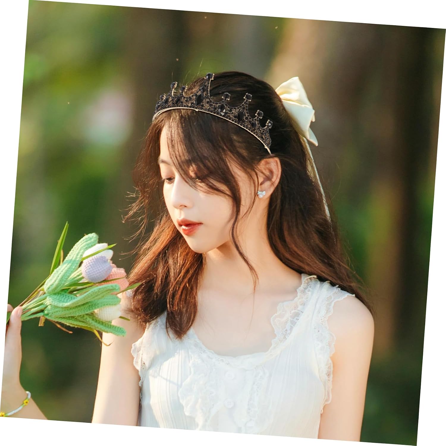 Baluue Baroque Style Wedding Crown for Bride Vintage Alloy Bride Headdress Hair Accessory for Anniversary and Birthday