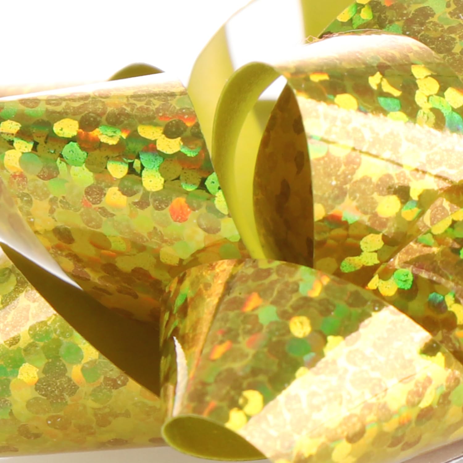 COM-FOUR® 100x Nœuds cadeaux dans de superbes couleurs - nœuds prêts à l'emploi autocollants avec paillettes - décorer (100 pièces - paillettes - 4 couleurs)