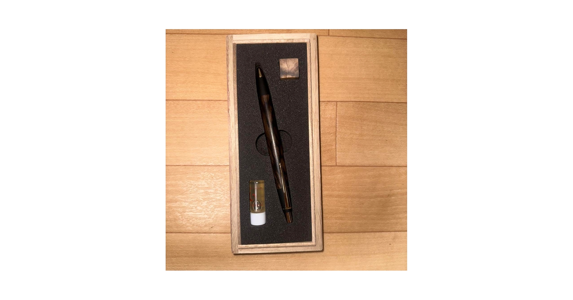 野原工芸　超特上黒柿孔雀杢　スタンダートボールペン 野原工芸 超特上黒柿孔雀杢 スタンダートボールペン - メルカリ