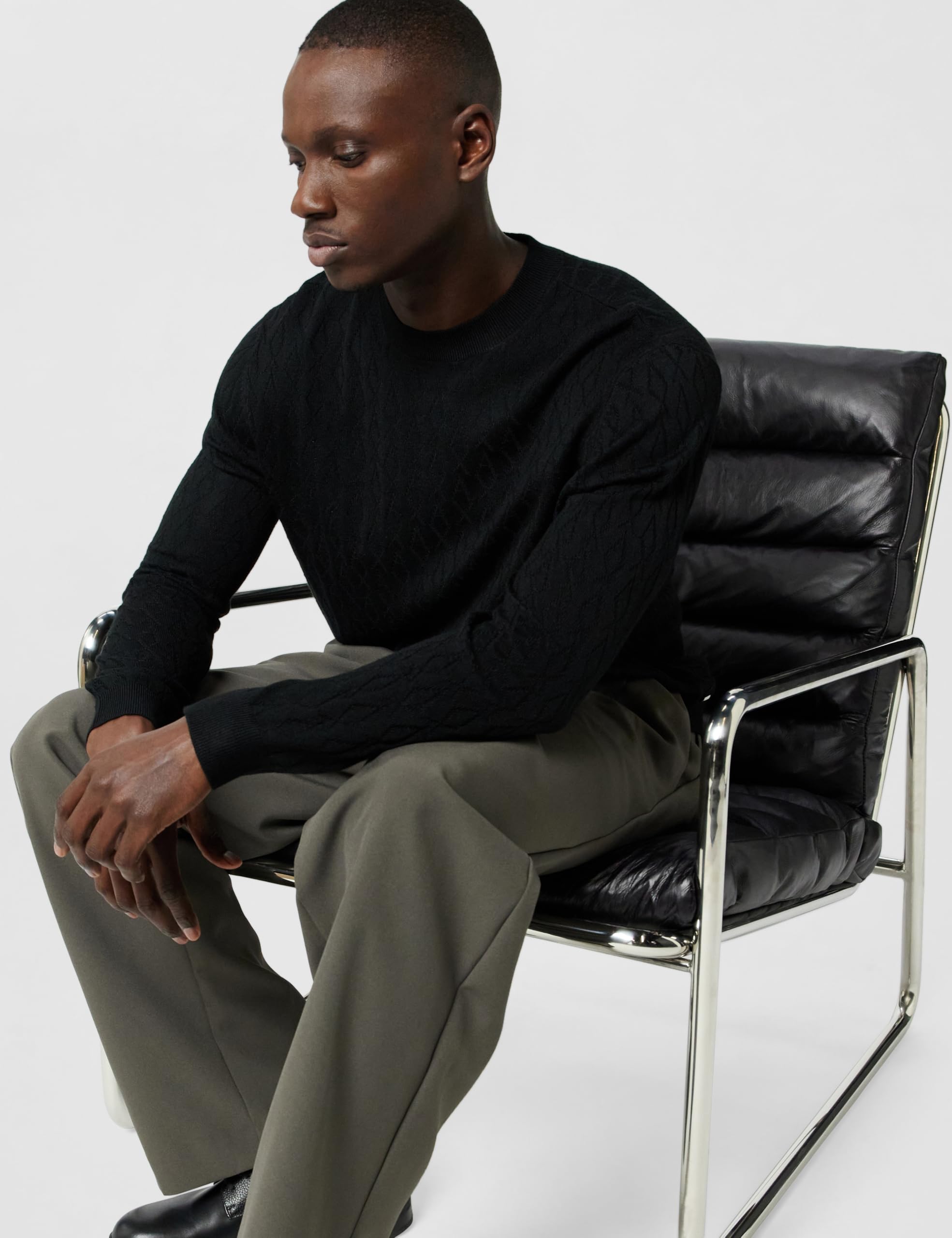 Armani Exchange Essential, Long Sleeve Monogram Logo Texture Maglione Uomo (Pacco da 1)