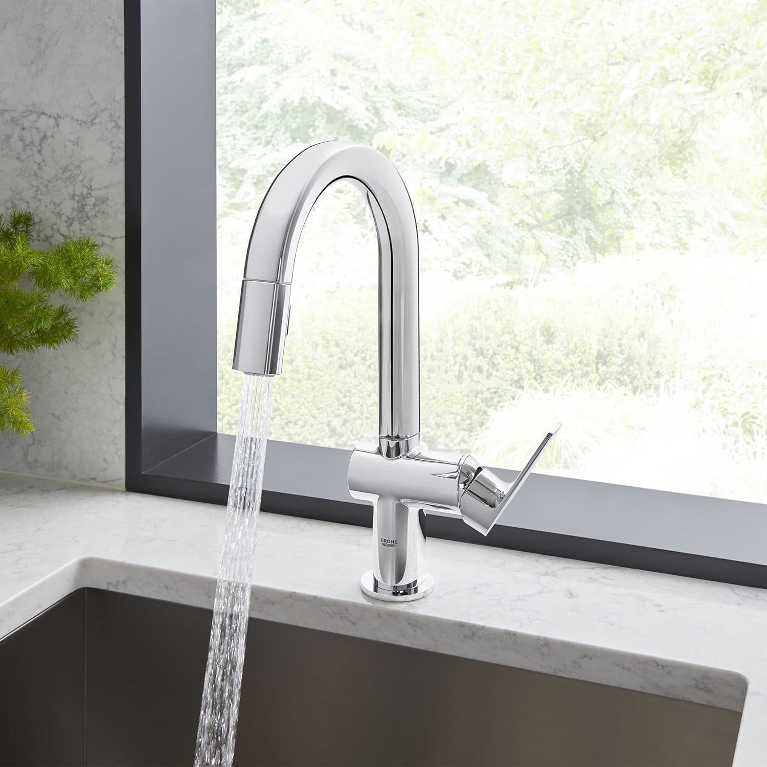 Dual Spray Bar Pull-Down Faucet with 1.75 GPM Flow by GROHE