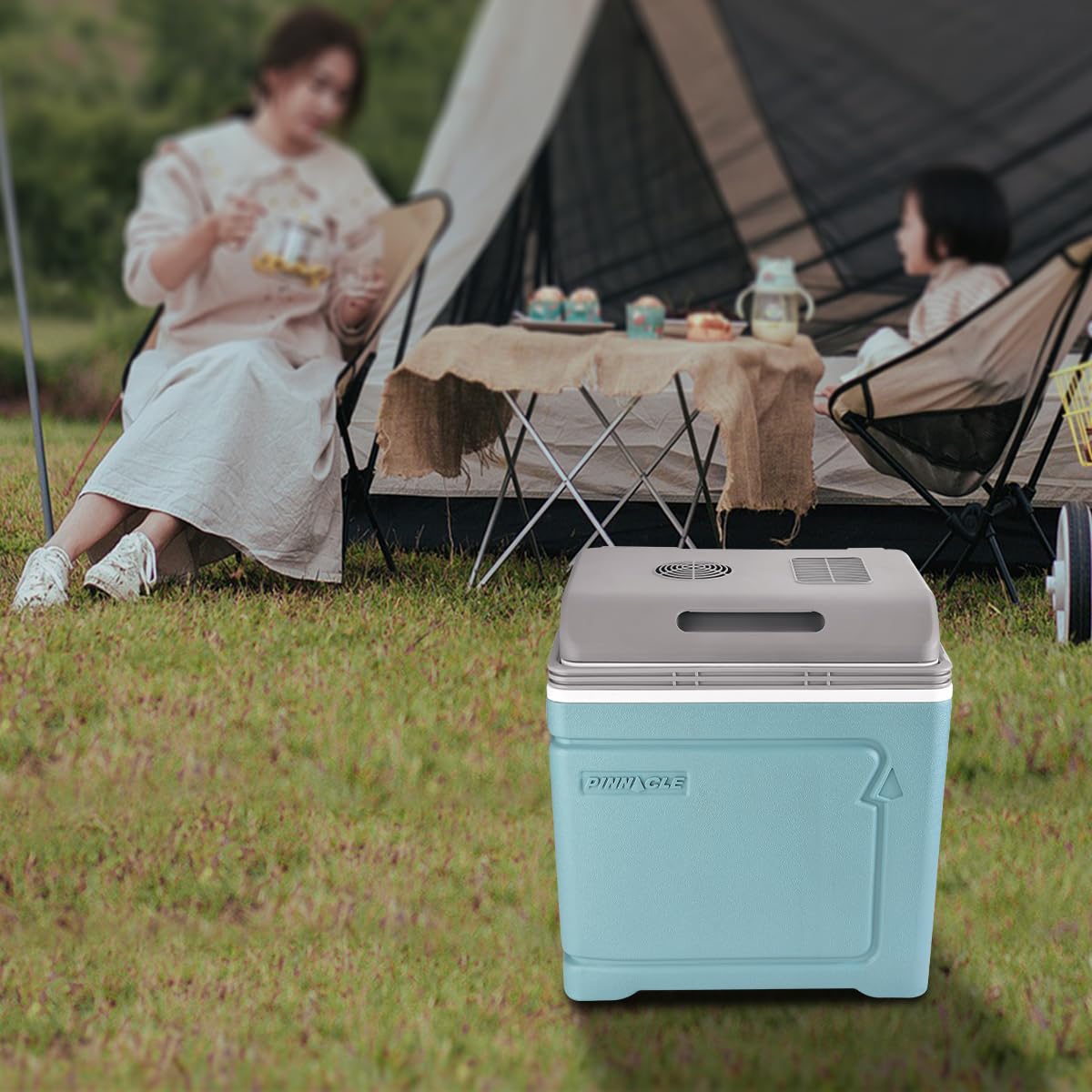 Pinnacle Thermoware Raffreddatore elettrico – Grande 30 L portatile per bevande calde e fredde e cibo – 12 V raffreddamento da viaggio per auto, camper, camper, furgone – frigorifero plug-in per