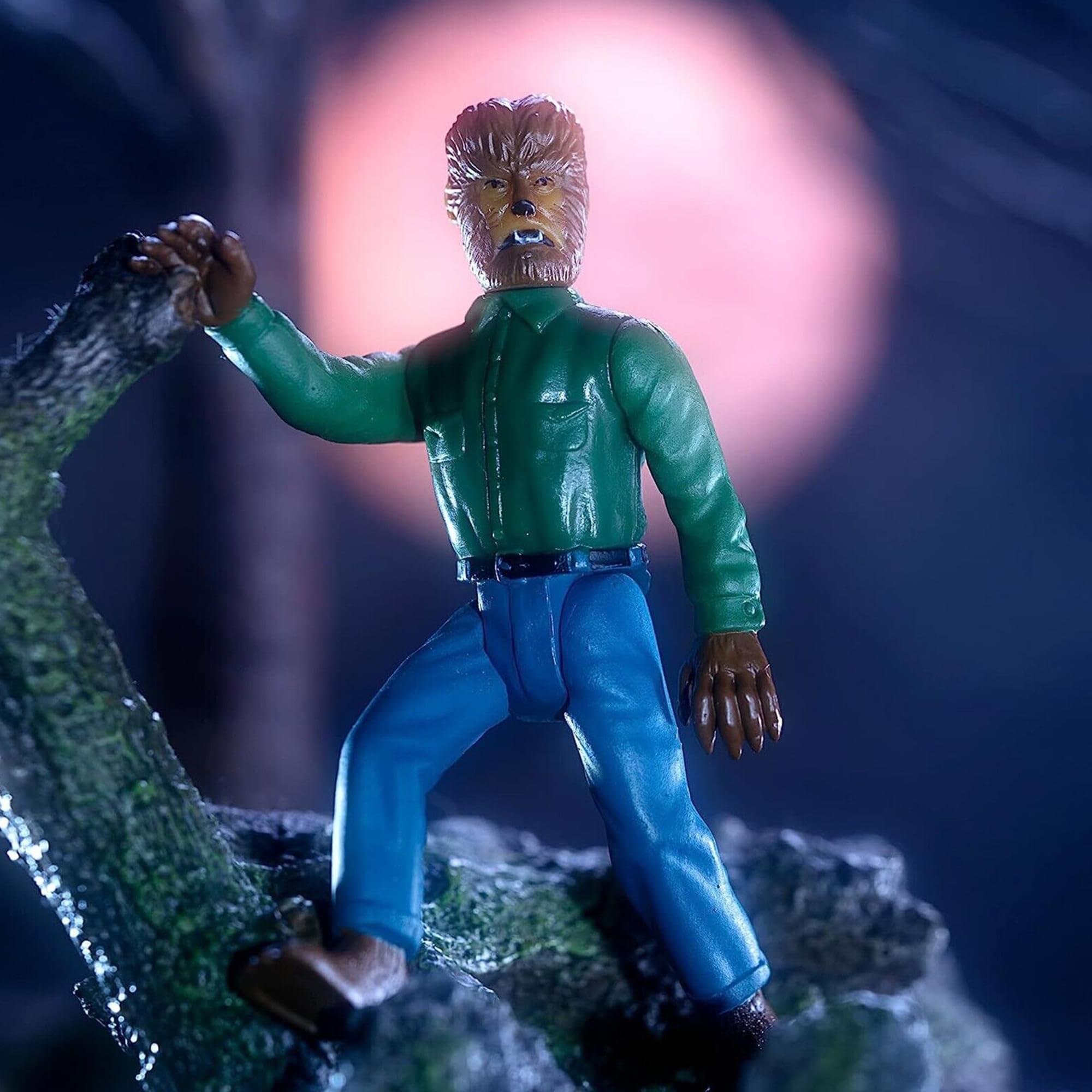 Amazon.com: Super7 Universal Monsters The Wolf Man 3.75 in