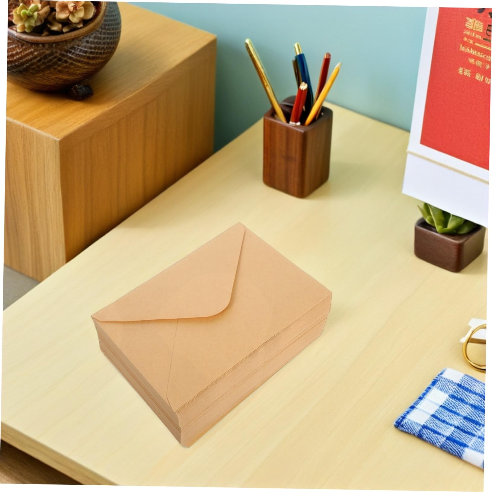 Sobres de Papel Kraft Marrón 100 Unidades Solapa en V | Cierre Seguro, Resistente al Desgarro, Diseño Clásico, para Oficina y Cumpleaños