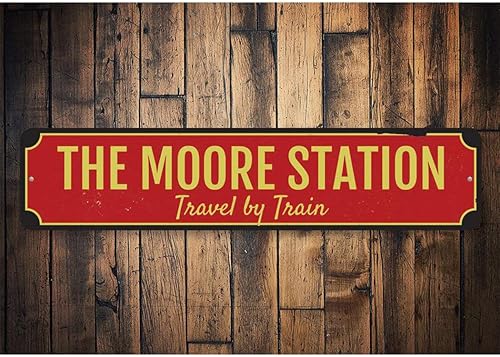 Miniatura 2 de Letrero de estación de tren familiar, letrero de viaje en tren, decoración de aluminio con nombre de familia, 3 x 13 pulgadas