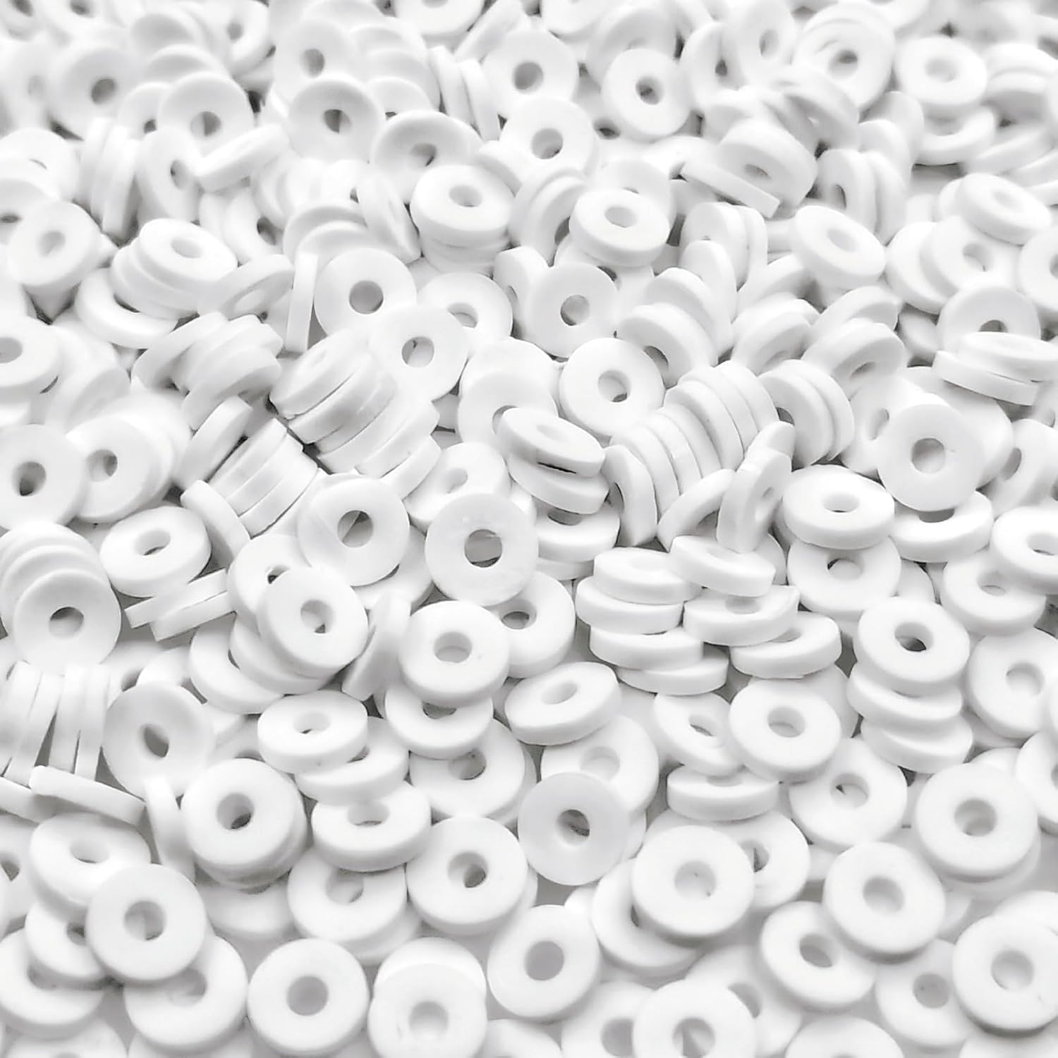 Amaney 3000pcs 6mm Heishi Beads Polymer Clay Beads White and Black for Jewelry Making Bracelets Necklace
