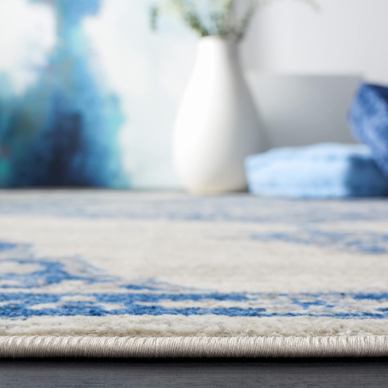 SAFAVIEH Brentwood Collection Runner Rug - 2' x 8', Ivory & Navy, Medallion Distressed Design, Non-Shedding & Easy Care, Ideal for High Traffic Areas in Living Room, Bedroom (BNT802D)