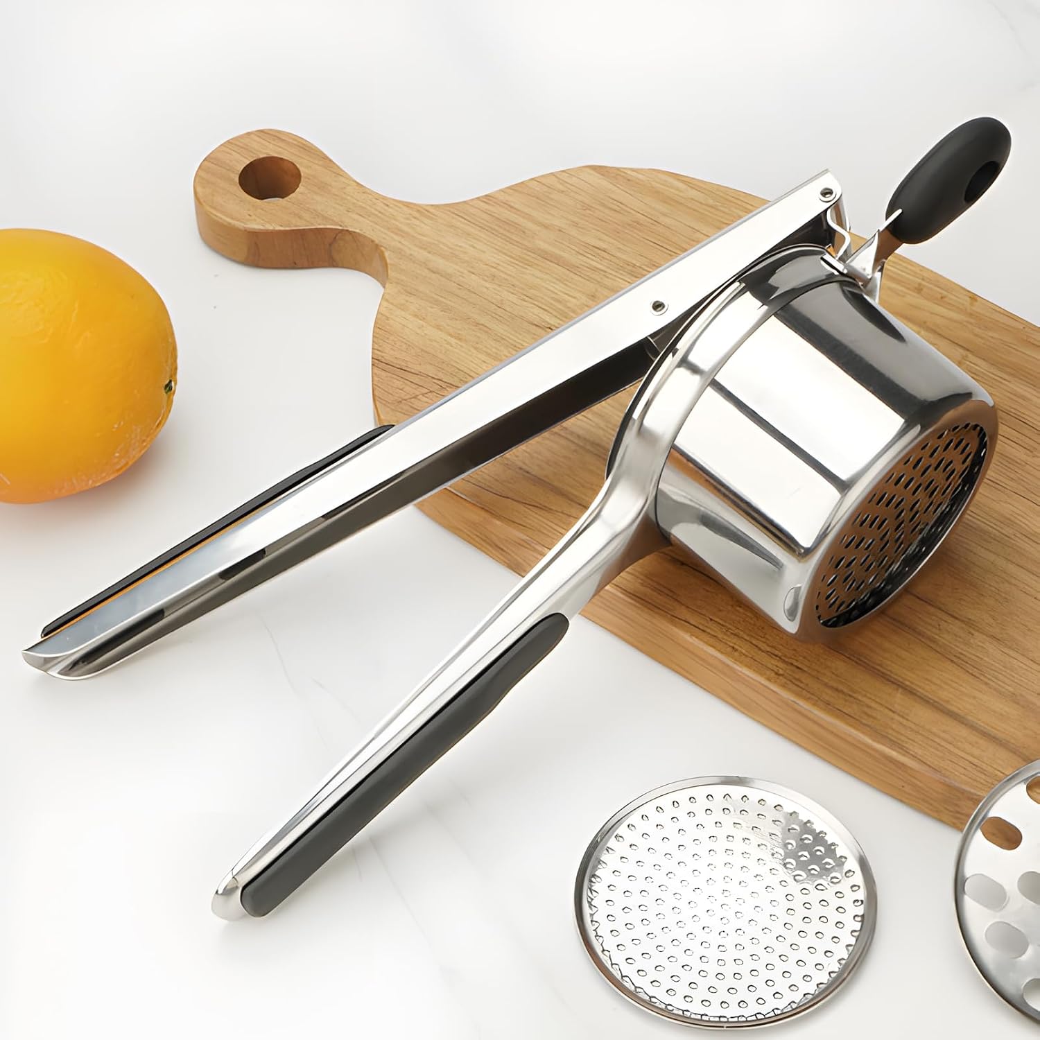 Potato Ricer Stainless Steel, 15 oz Heavy Duty Potato Masher with 3 Interchangeable Discs, Large Capacity Smooth Mashed Potatoes Press, Easy to Clean Kitchen Tool