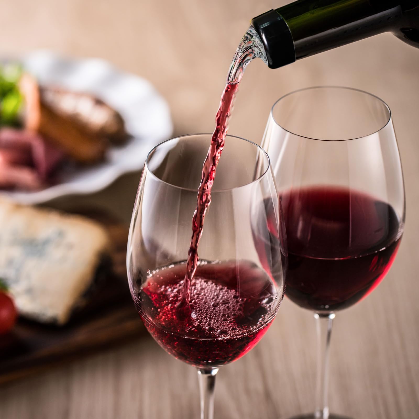4 Piezas Vertedor de Botellas 20ml Vertedor Automático de Botellas Medido Vertedor de Botellas Vino 2CL Cónica Boquillas Anti-Goteo Dispensador para Bebidas Cócteles Aceite y Vino