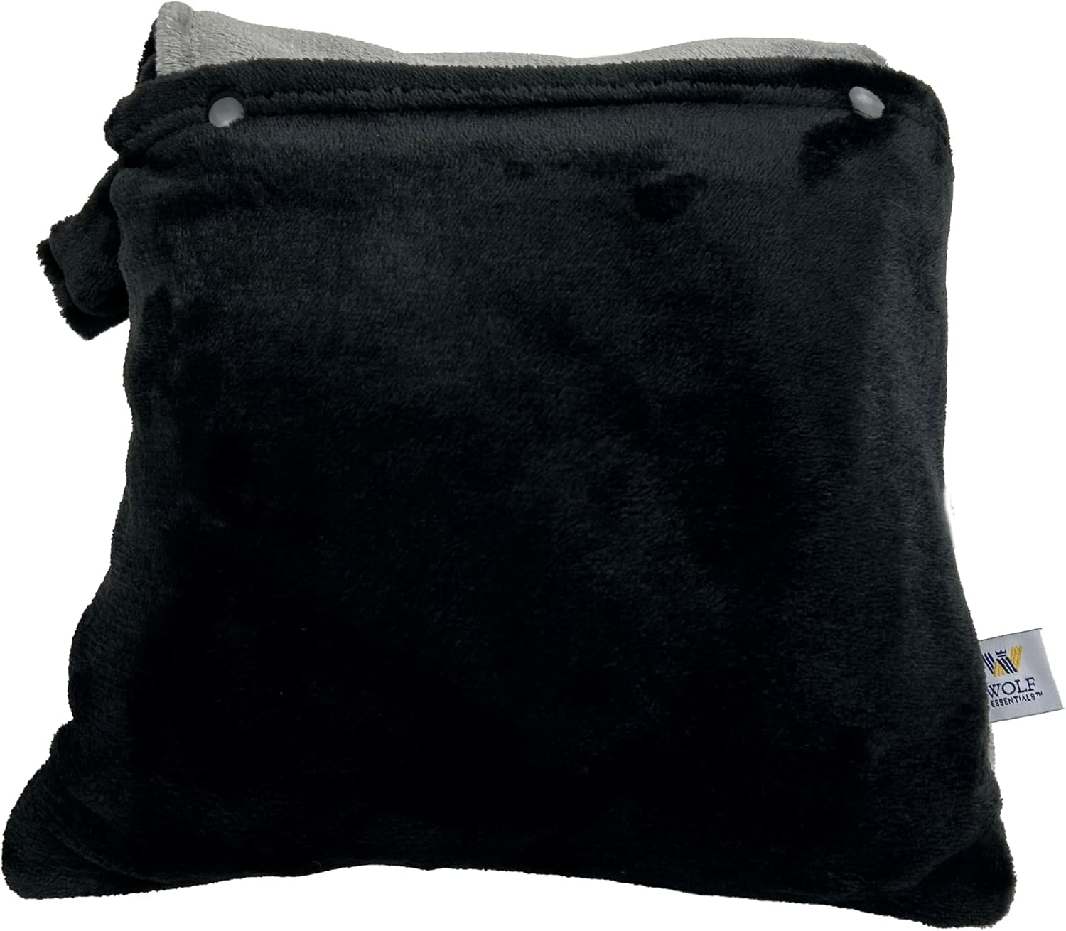 Wolf Essentials AnyWear Collection – CozyCarry Recycled Fleece 6-Pocket Scarf