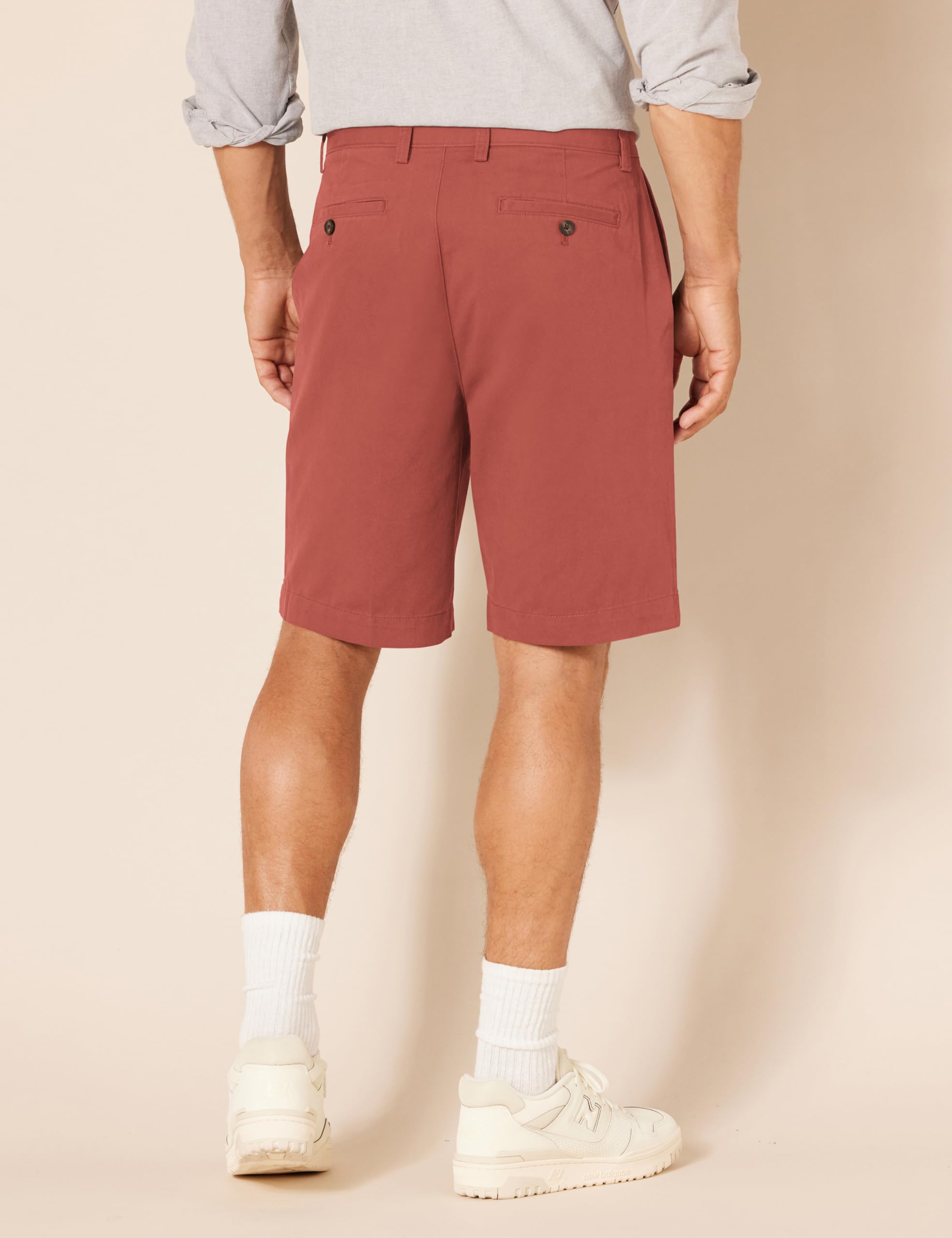 Amazon Essentials Pantaloncini Chino Vestibilità Classica, 23cm Uomo