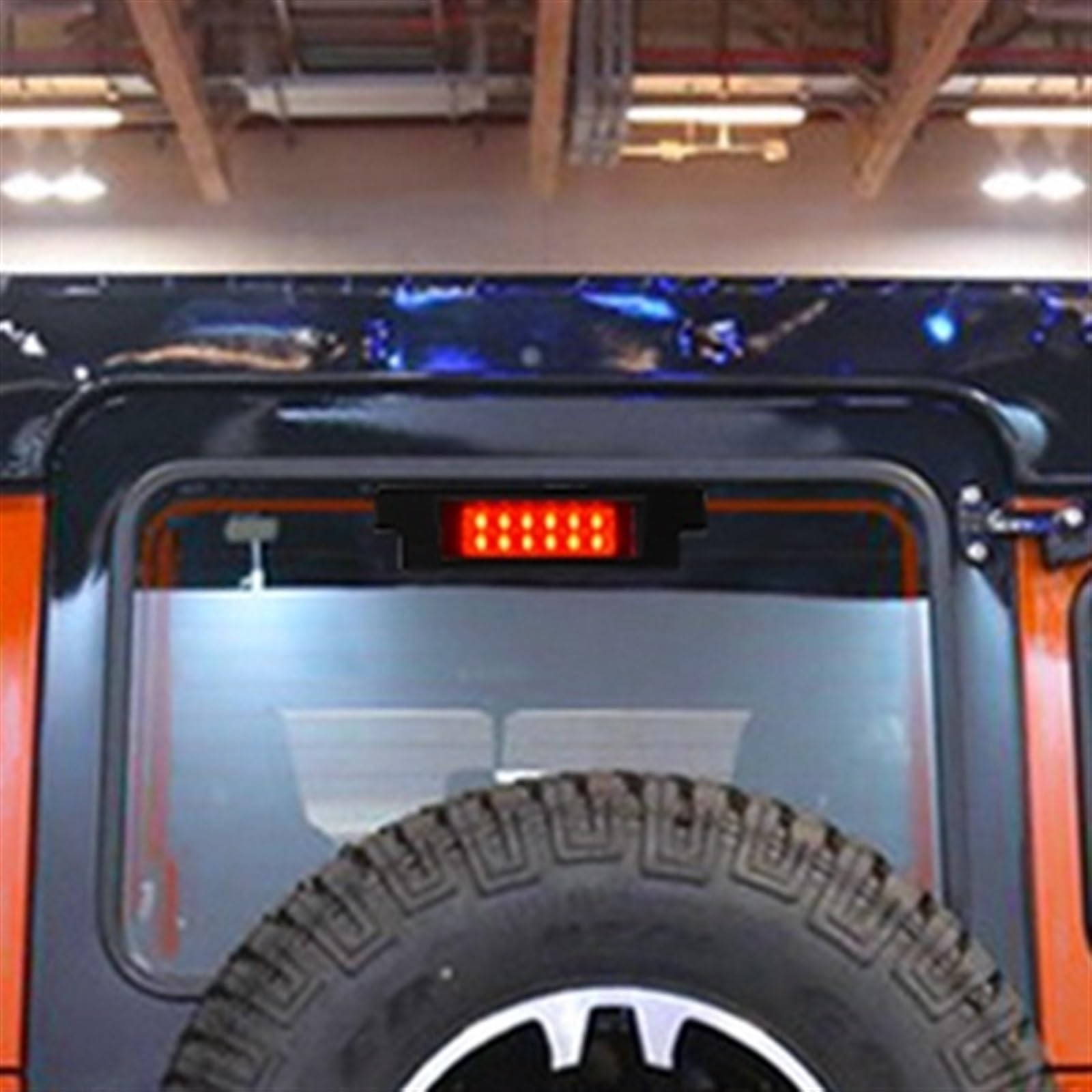 Terza Luce Freno A LED Per Land Rover: Sicurezza E Stile Per Il Tuo Fuoristrada!