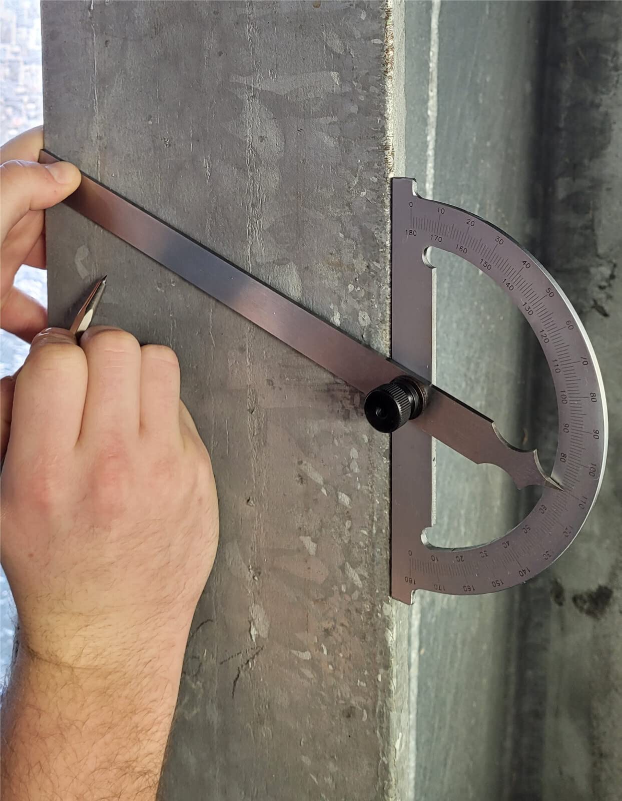 WRS - Medidor de grado, escala cromada mate, antirreflejos, con tornillo de fijación de metal, 0-180°, en estuche, tamaño: 200 x 300 mm