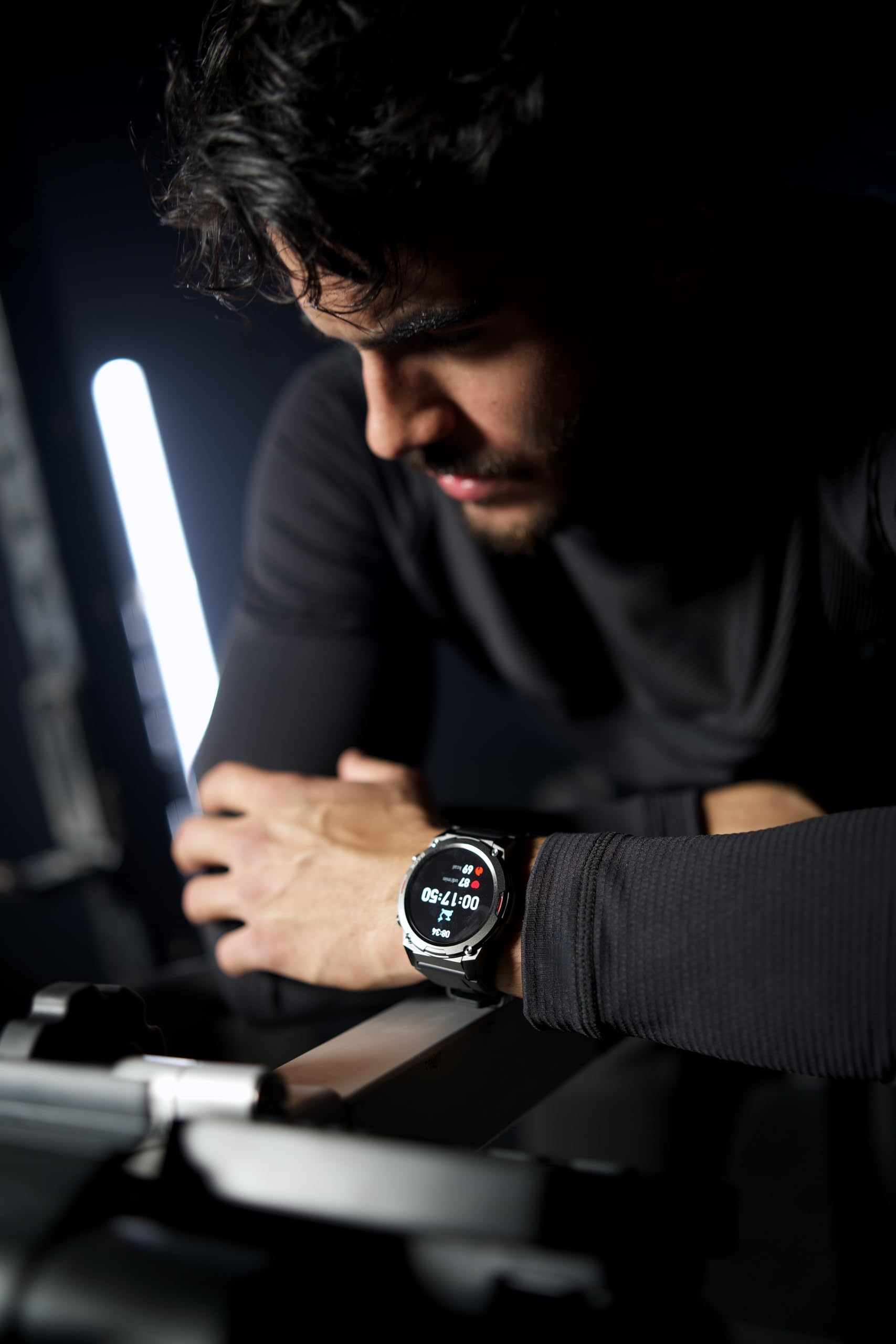 Maxcom - FW63 Cobalt Pro Smartwatch – zegarek fitness i sportowy – dla mężczyzn – wodoodporny – z monitorowaniem ciśnienia krwi, tętna i snu – wytrzymały – bardzo mocny akumulator – okrągły – z gumową