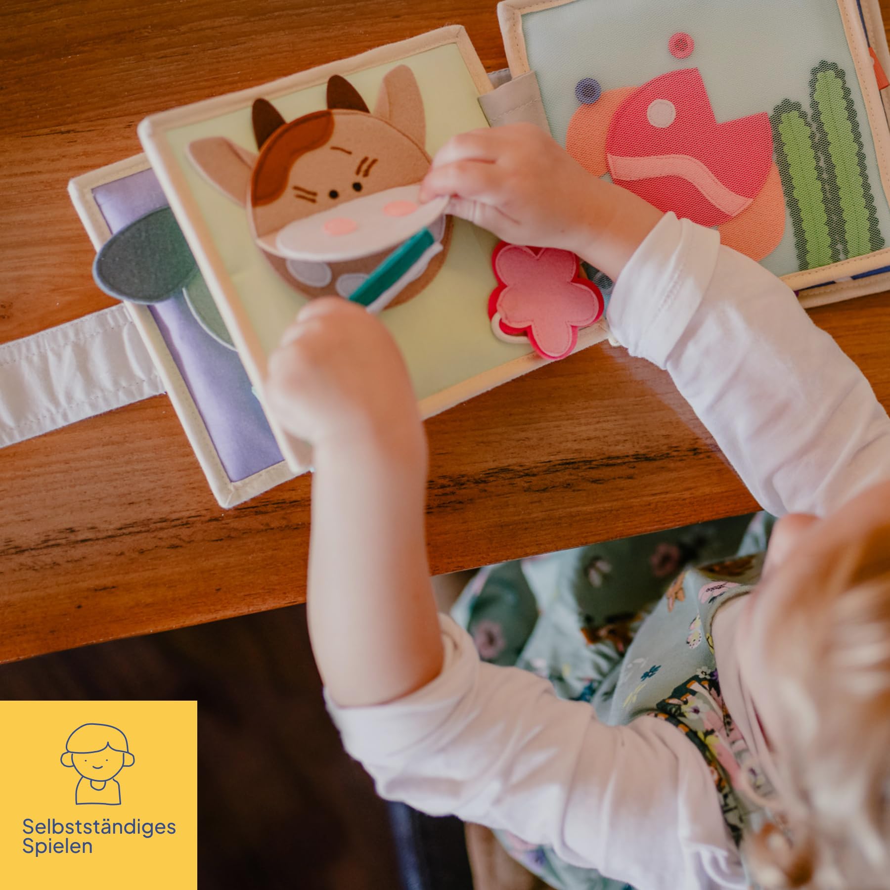Jolly Designs® Premium Quiet Book para bebés y niños pequeños | Montessori juguetes a partir de 1 año | libro de habilidades motoras de fieltro con diversas actividades | promover la motricidad fina,