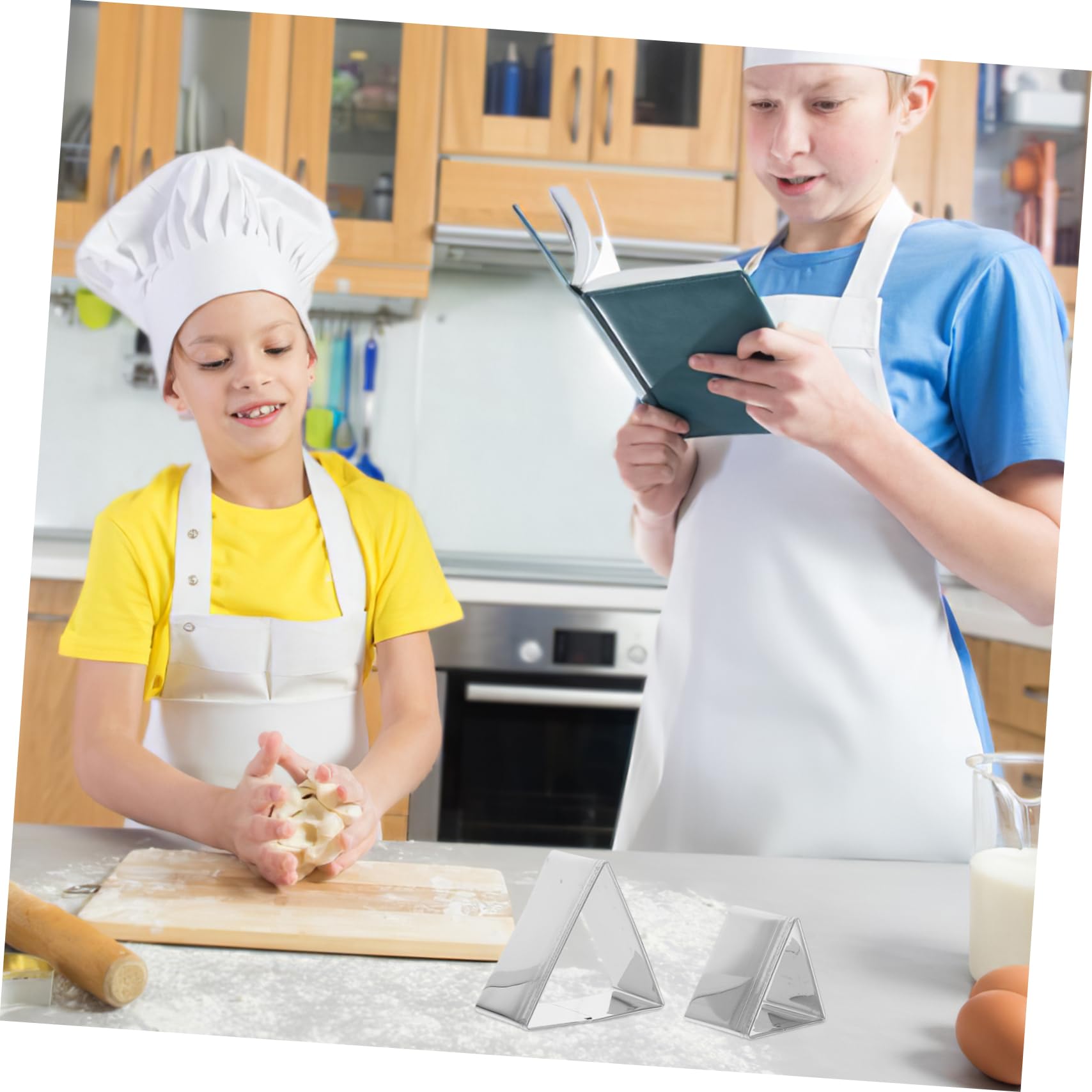 VINTORKY 5Pcs Triangle Stainless Steel Cake Ring Cake Cutter Baking Mold for Pastry and Dessert Making Kitchen