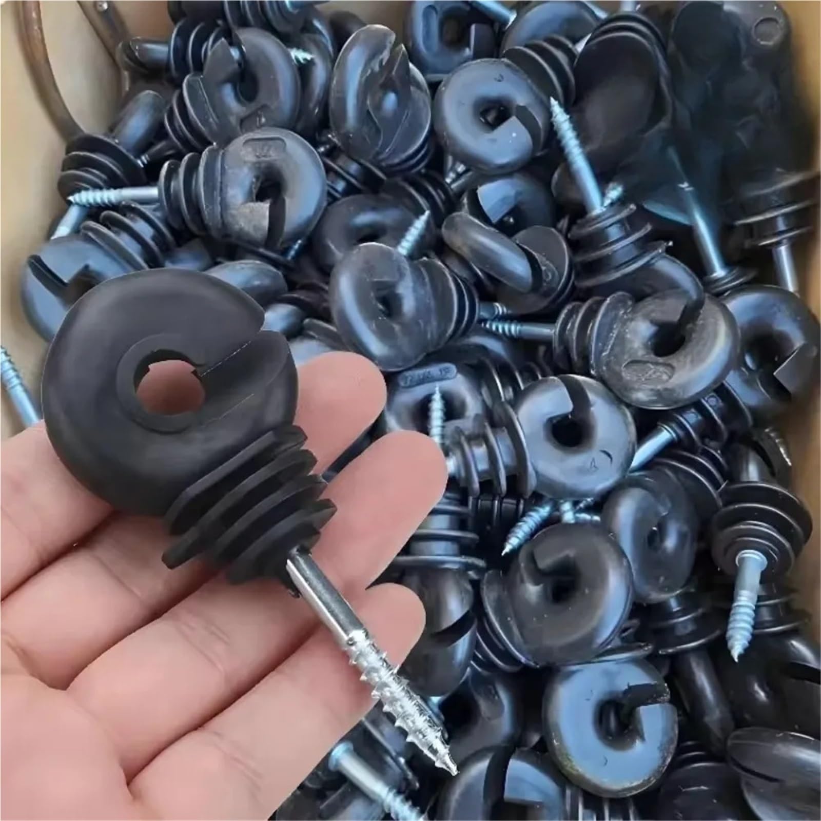 Anillo Aislador Aisladores Aislador de valla eléctrica alta resistencia, poste anillo con tornillo, soporte for cables, barrera granja resistente negra(30pcs)