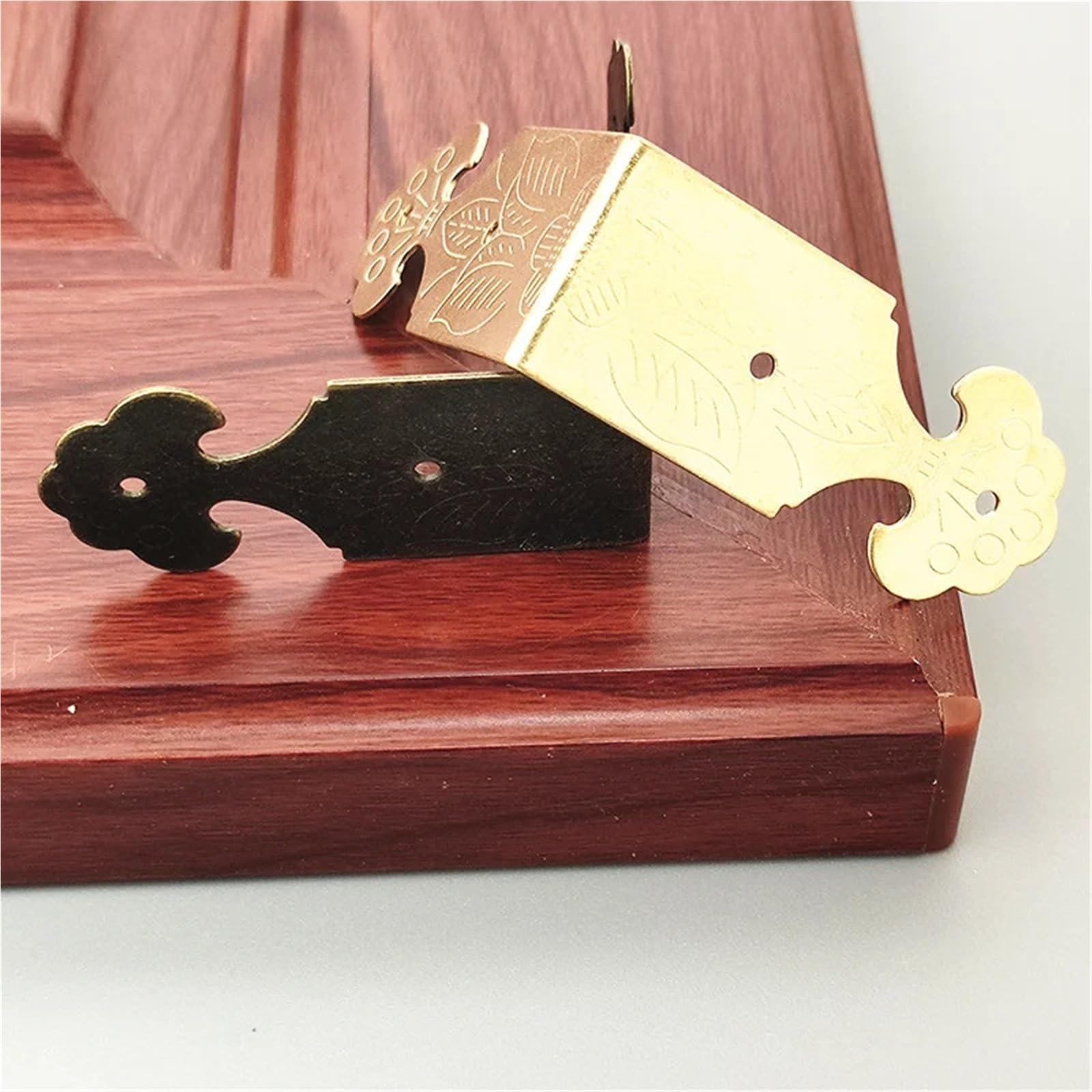 Baseboard Corner Protectors, Metal Baseboard Corner ors 8/12pcs for Furniture Cases Boxes(12pcs Color 1)