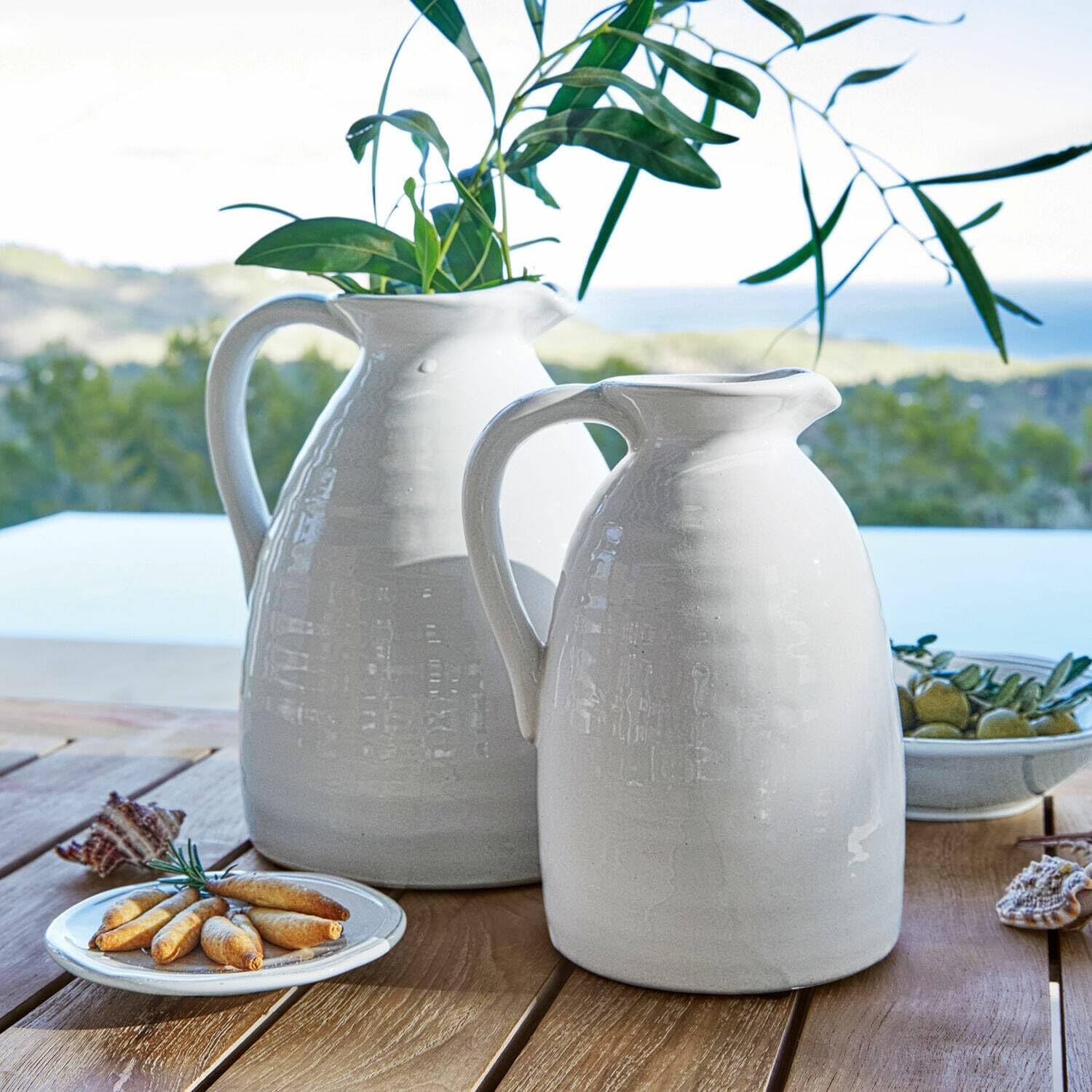 Loberon Vase 2er Set Yarick, weiß | unterschiedliche Größen, handgetöpfert, in Handarbeit lasiert, Blumenvase für Schnittblumen oder Trockenblumen, Terrakotta