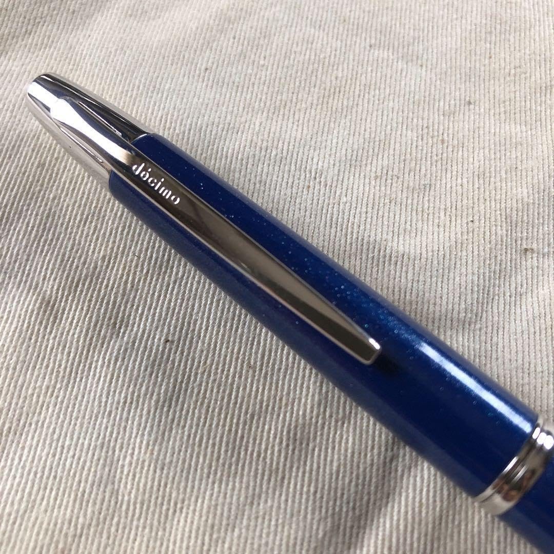 キャップレス万年筆　デシモ　2009年限定　パールブルー　ラメ入り青　細字Ｆニブ キャップレス万年筆デシモ2009年限定パールブルーラメ入り青細字