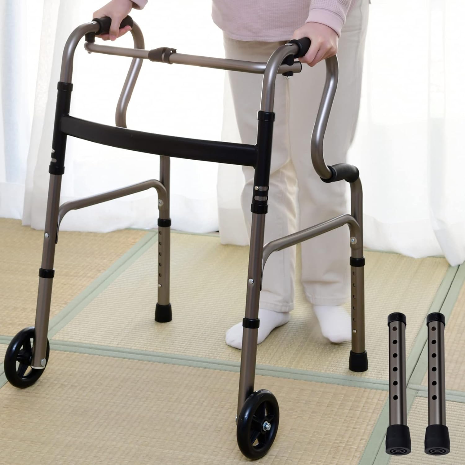 セーフティアームウォーカー Mタイプ 四輪歩行器 【イーストアイ