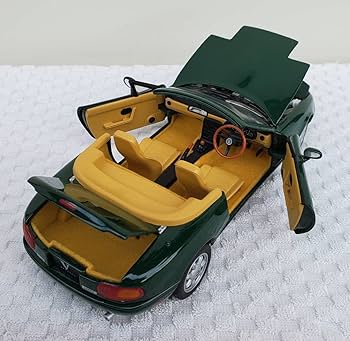 【希少】京商 1/18 マツダ MX-5 ミアータ ユーノス ロードスター 1/18 Mazda Eunos MX5 Miata Spider Roadster Red Resin Model