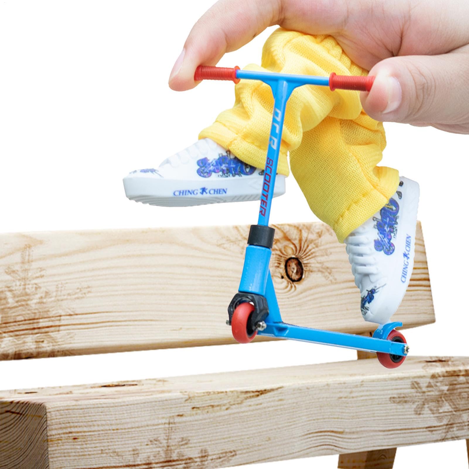 Generisch Finger Scooter Set, Fingerspielzeug-Skateboards, Finger Scooter Interaktives Fingerspielzeug, Finger Scooter Modell aus Legierung,Fingerboards Finger Schuhe Fingerhose Fingerscooter(Blau)