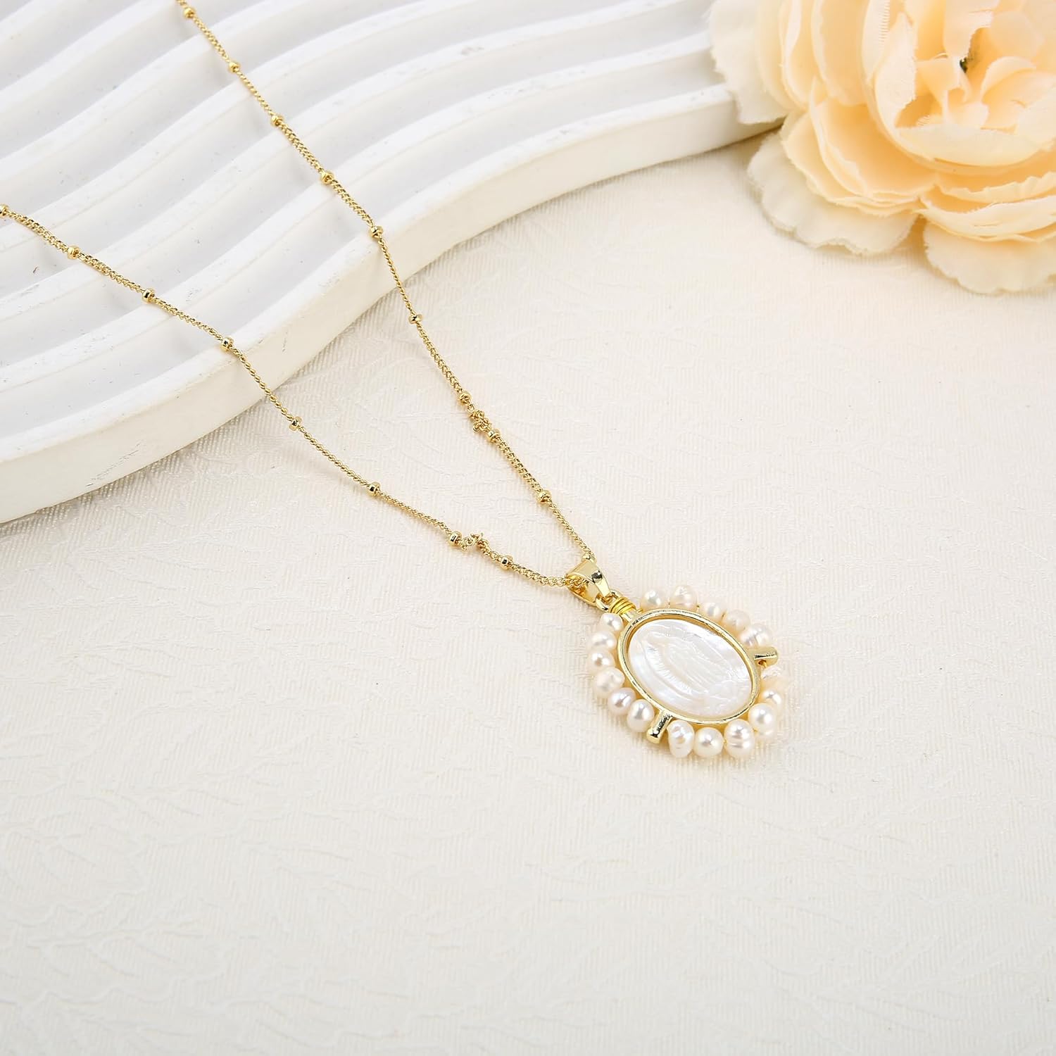 Virgen De Guadalupe Necklace, Mother Mary Our Lady of Guadalupe Charm Pendant Gold Necklace for Women Catholic Religious Gifts - Image 3