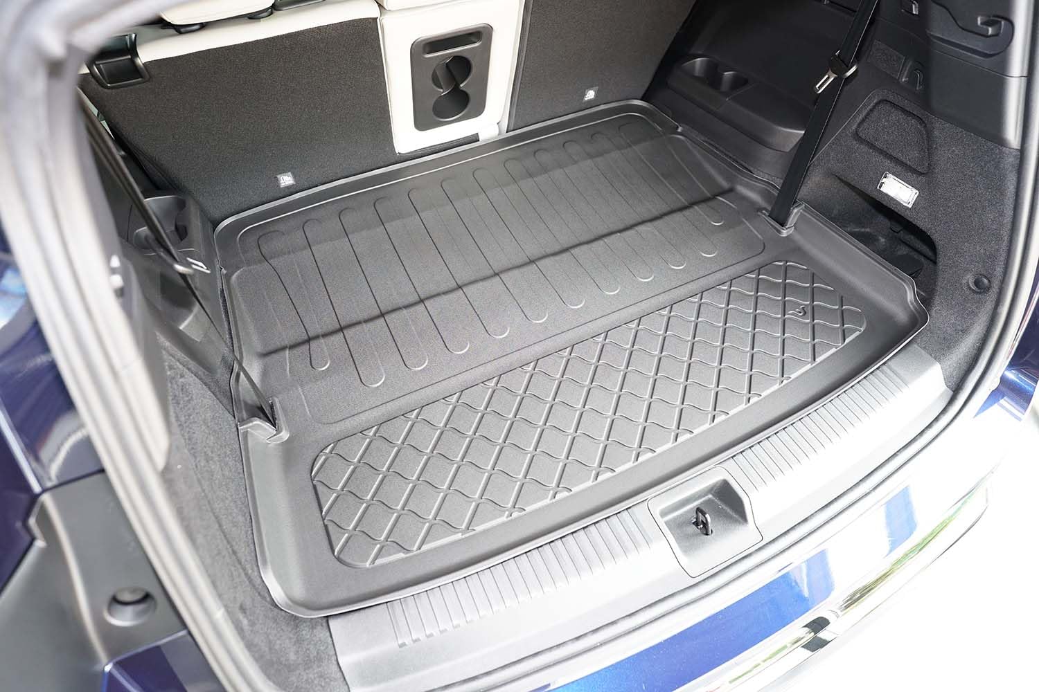 Car Lux AR07448 Tappeto Vasca Protettivo per Bagagli EXTREM su Misura per Espace Vi Dal 2023