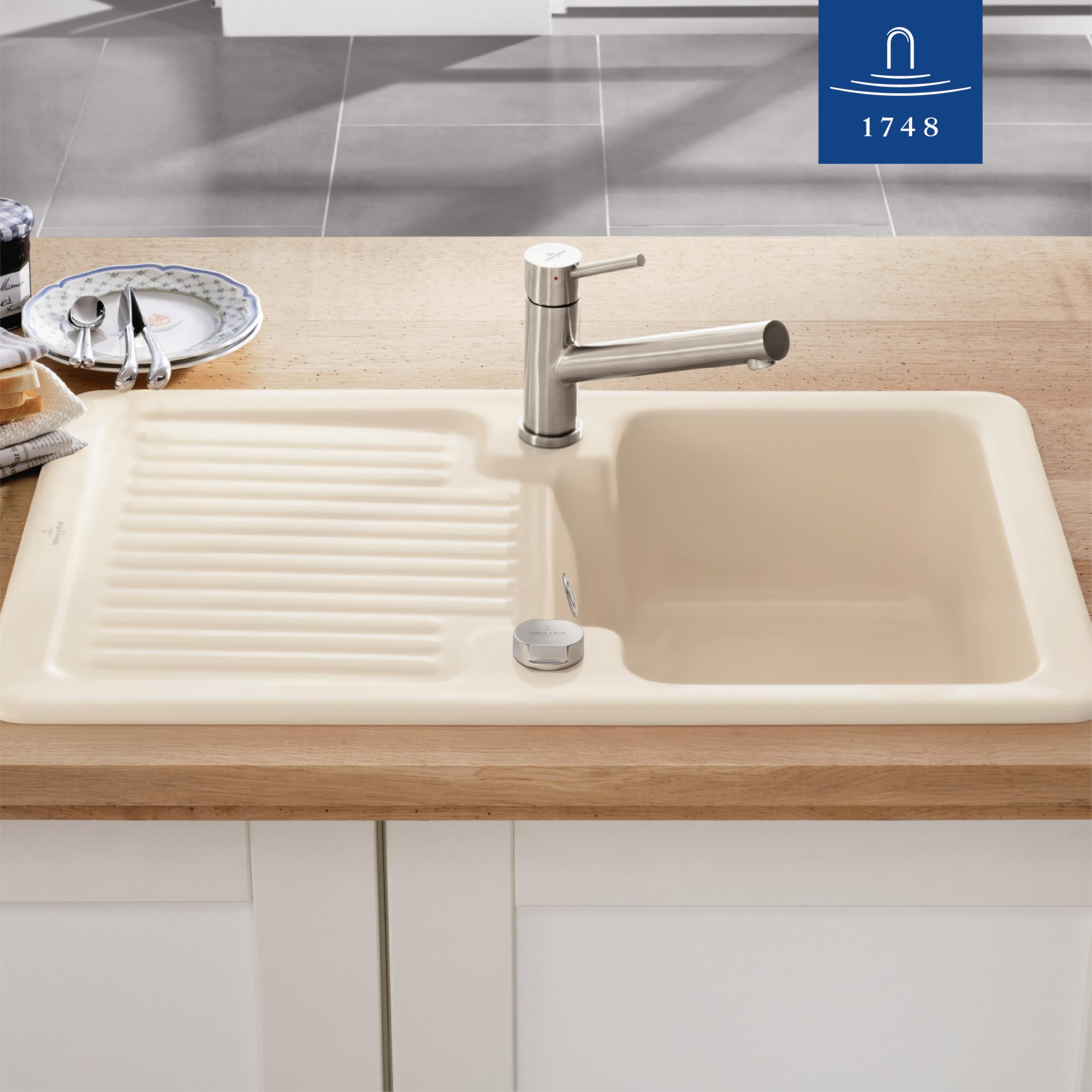 Villeroy & Boch Como Küchenarmatur, Auslaufhöhe 135 mm – Edelstahl massiv | Hochdruck, Keramikkartusche, 360° Schwenkbereich, komfortabler Bedienhebel, 925100LC