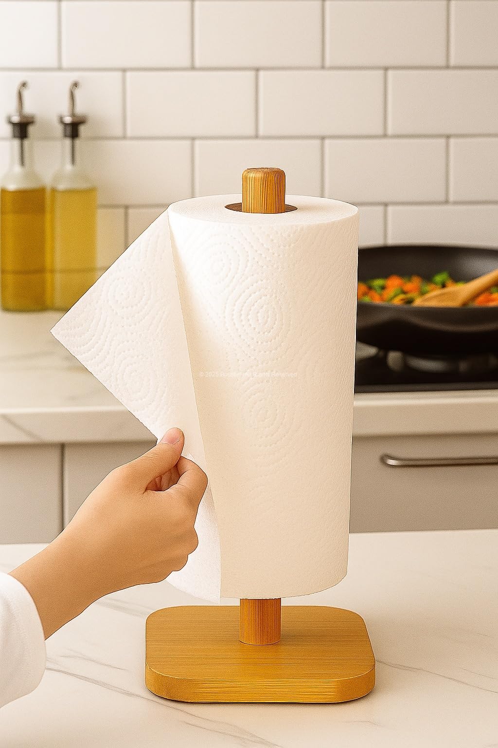 Busstier Bambu Kağıt Havluluk Doğal Ahşap Mutfak Tezgahı İçin Dikey Kağıt Havlu Standı Modern Şık Tasarım Dayanıklı Kolay Temizlenir Kaymaz Tabanlı Pratik Kağıt Havlu Tutucu Organizer (Kare)