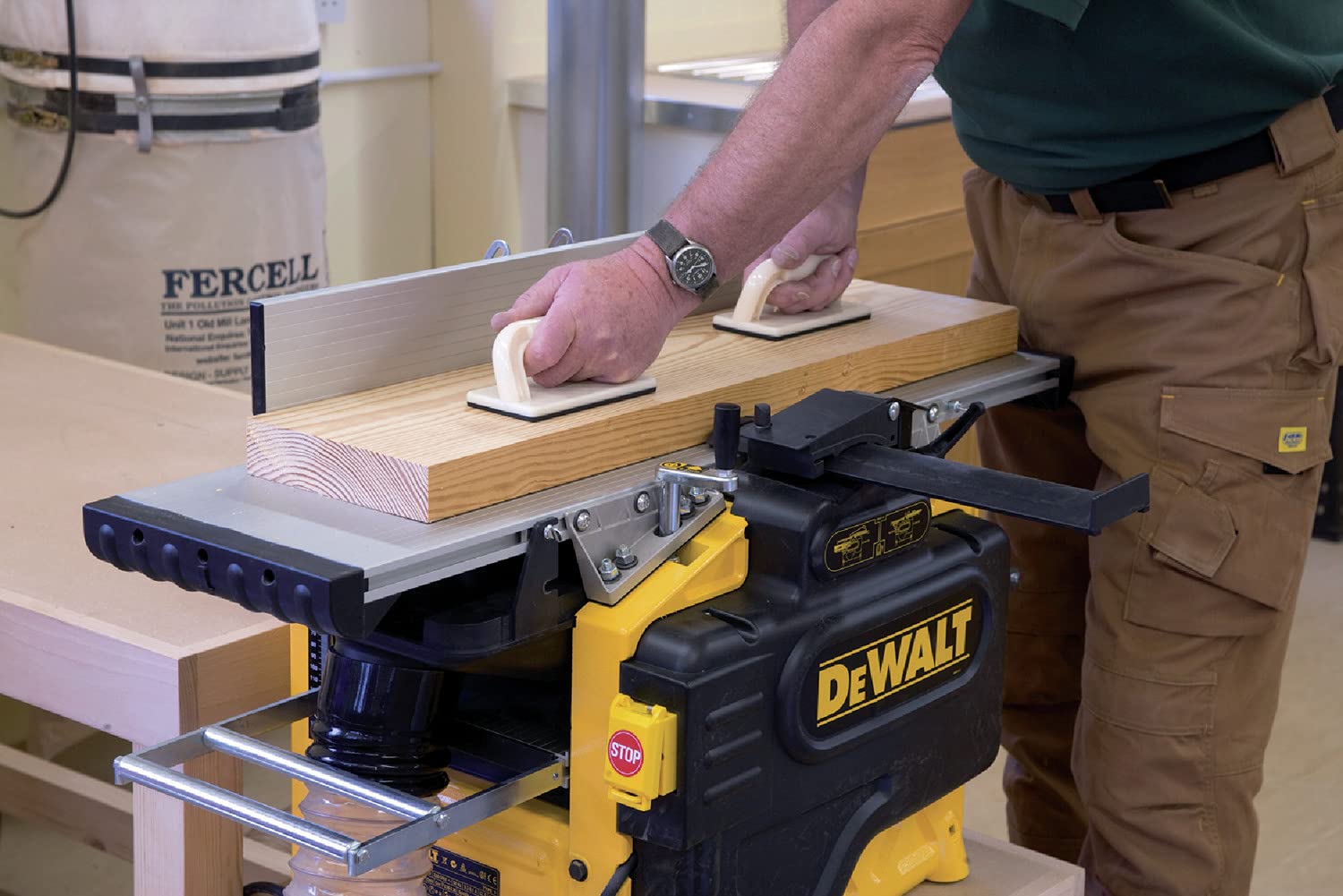 PIALLE A FILO E SPESSOR.DEWALT D 27300