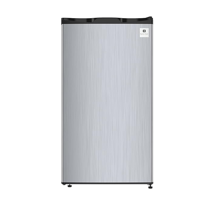 ARCTIC CHEF 3.2 Cubic Feet Mini Fridge with Freezer