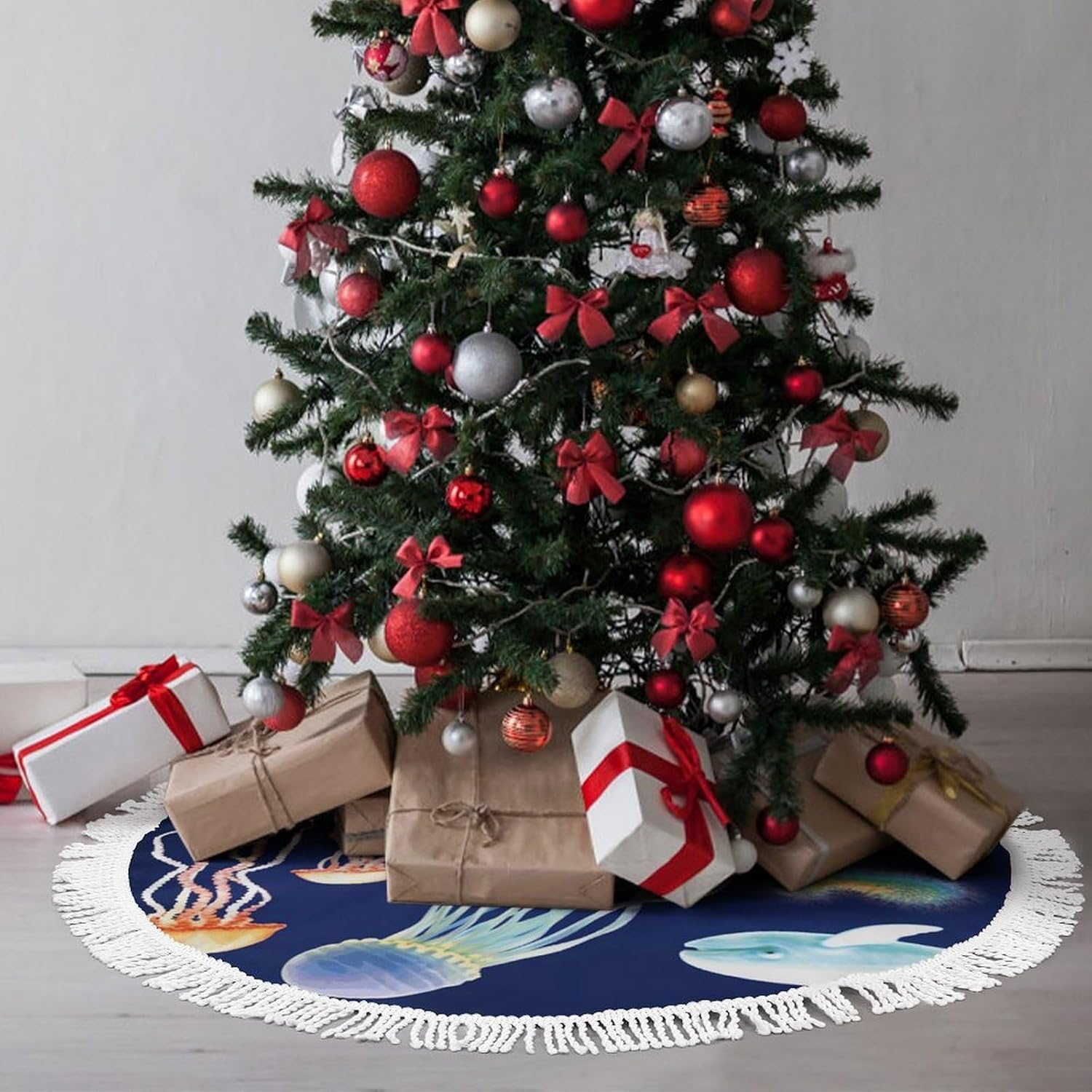 Christmas Tree Skirt Cute Xmas Trees Mat Skirts Personalization Christmas Round Tree Skirts for Holiday Party Decorative Supplies Aquatic Sea Animal