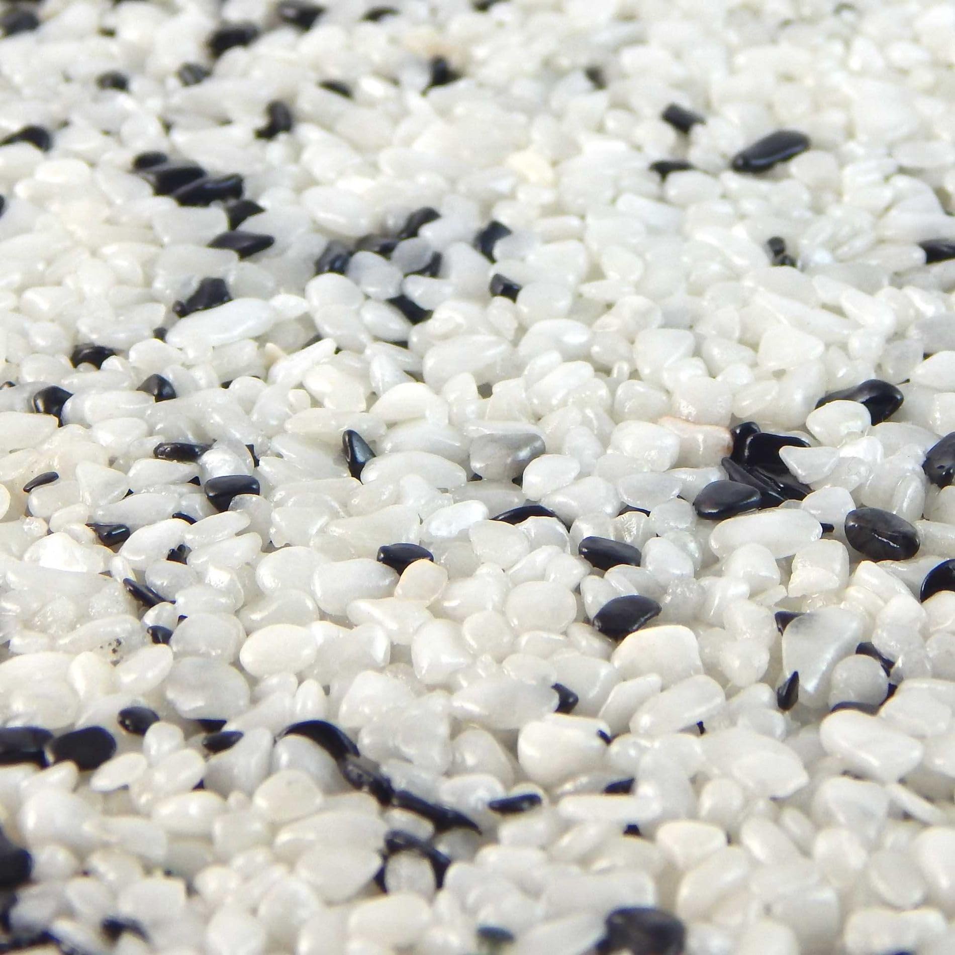 Terralith Steinteppich Marmor Komplett-Set für 1qm - Körnung: fein - 2-4mm mit Epoxidharz Bindemittel - für Innen in schwarz-weiß (mix classico)