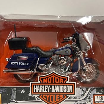 タミヤ1/6ハーレーダビッドソン　STATE POLICE 完成品 タミヤ1/6ハーレーダビッドソン STATE POLICE 完成品 タミヤ1/6